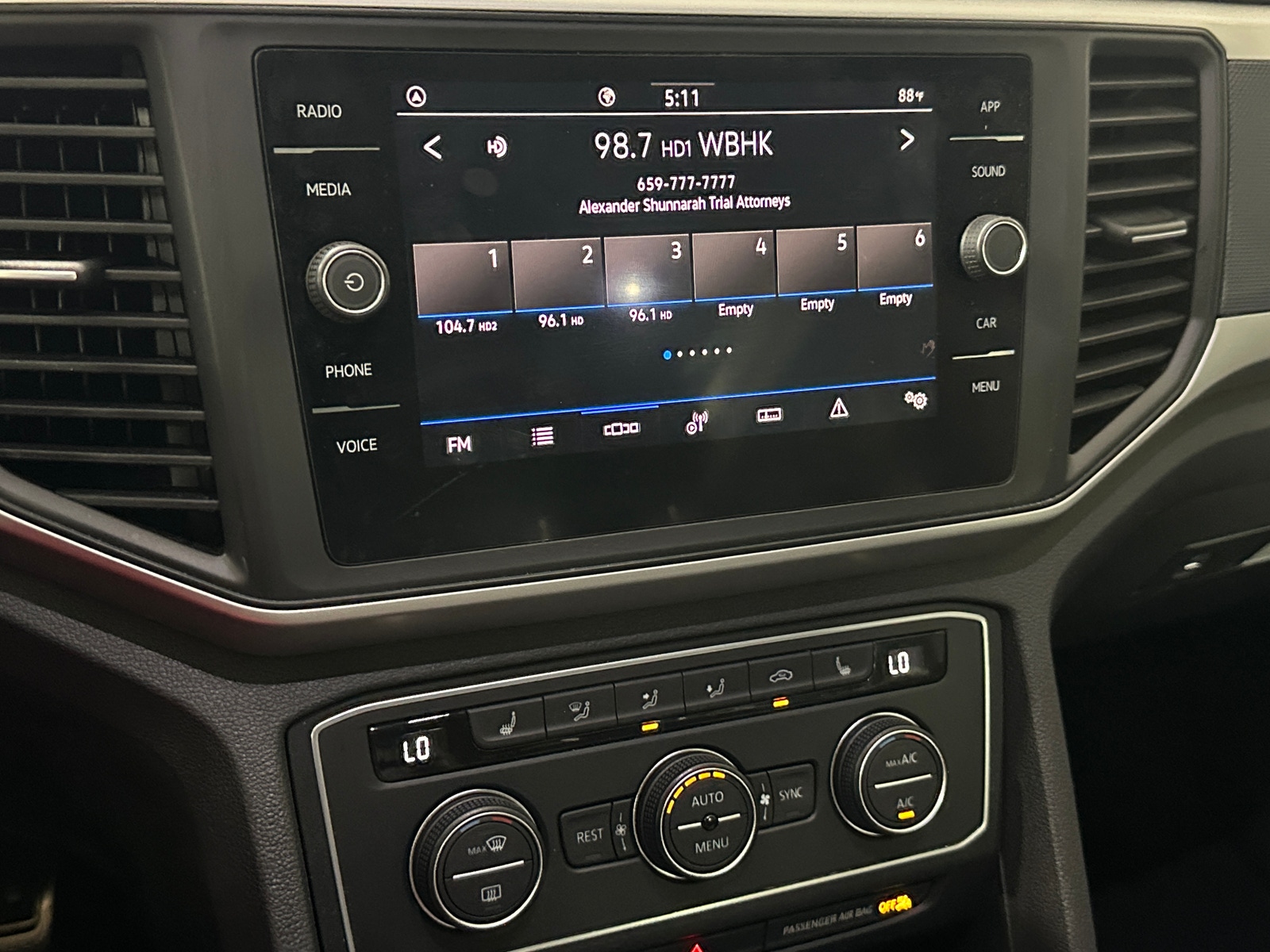 Thumbnail: 2021 Volkswagen Atlas - 3