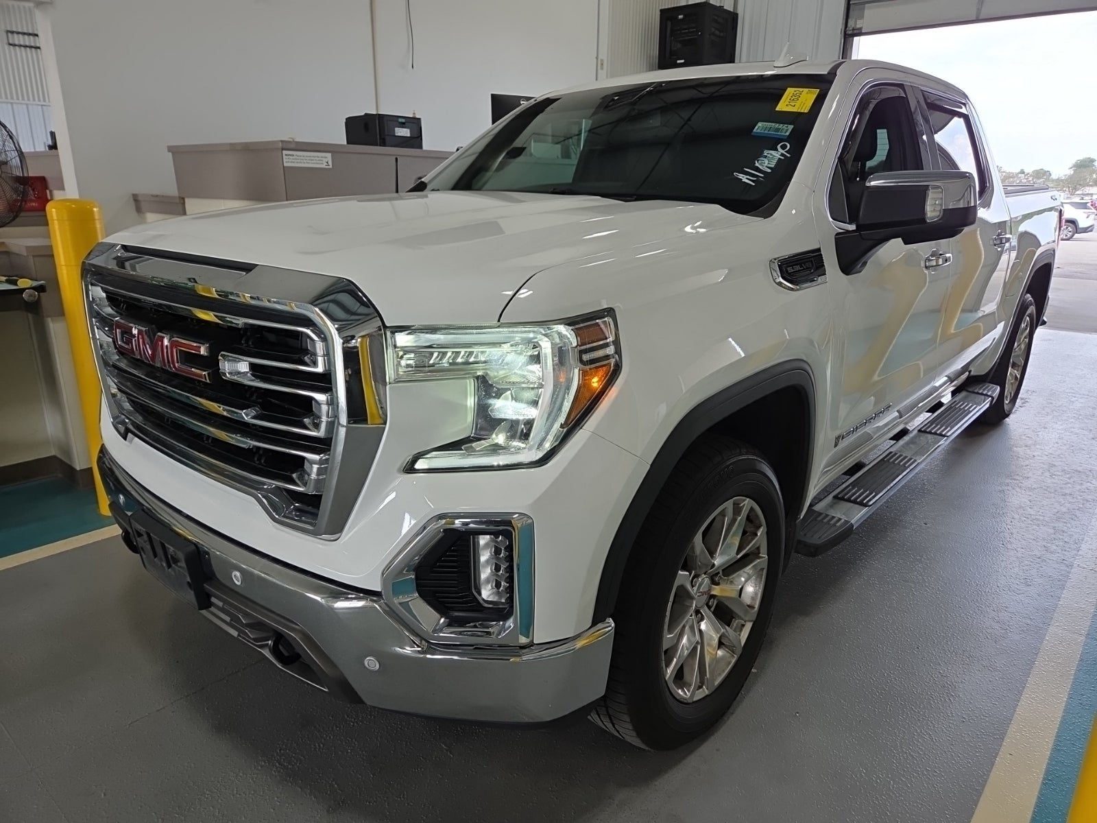 2019 GMC Sierra 1500 4WD Crew Cab 147" SLT