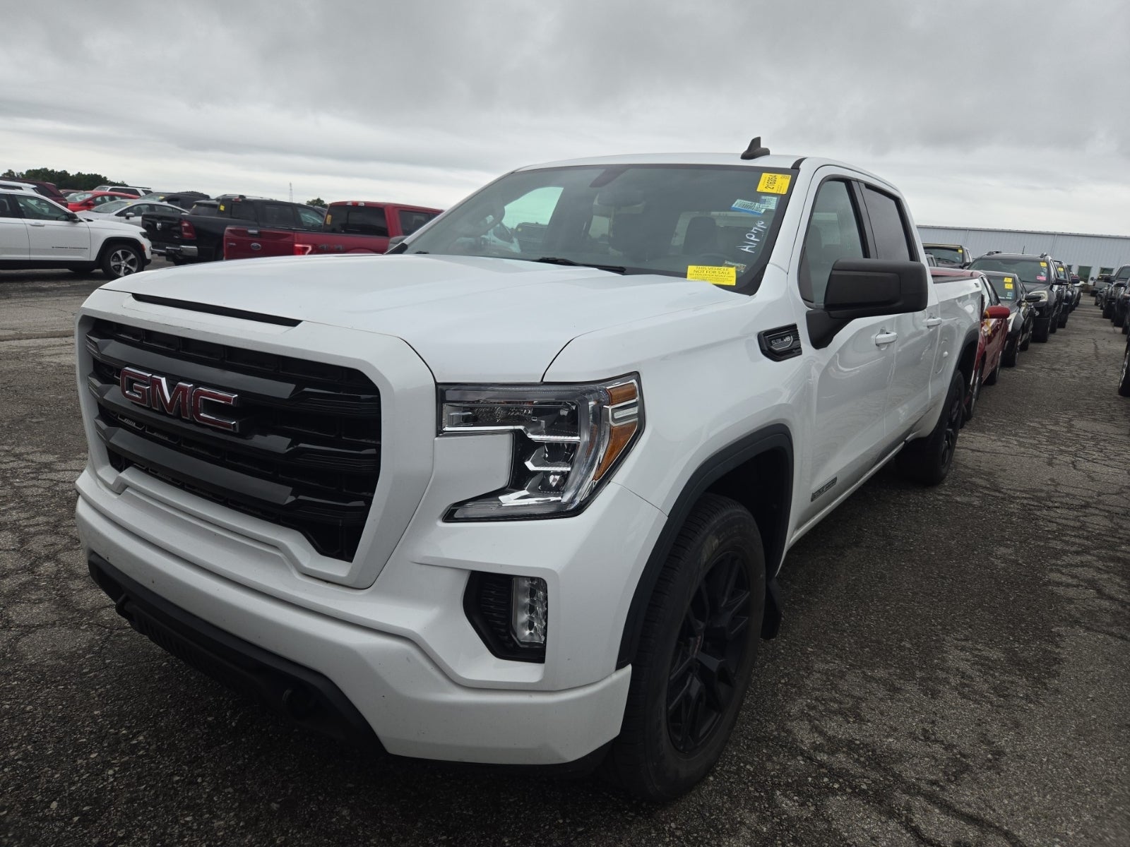 2019 GMC Sierra 1500 4WD Crew Cab 157" Elevation