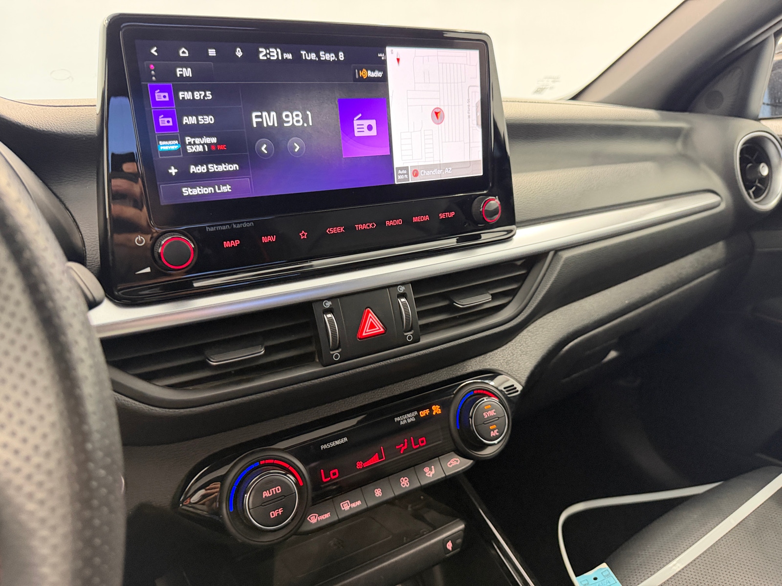 Thumbnail: 2023 Kia Forte - 3