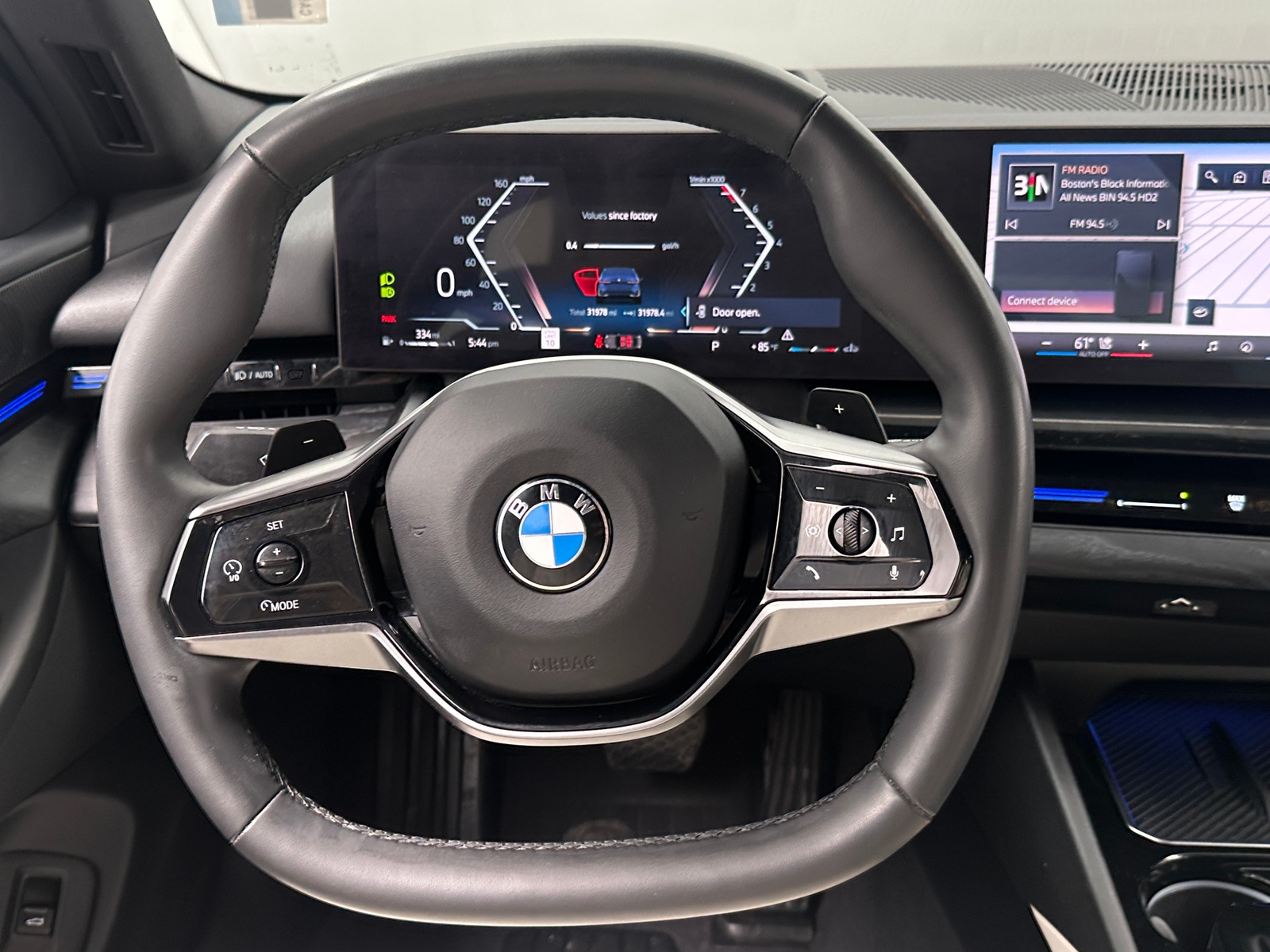 Thumbnail: 2024 BMW 5 Series - 4