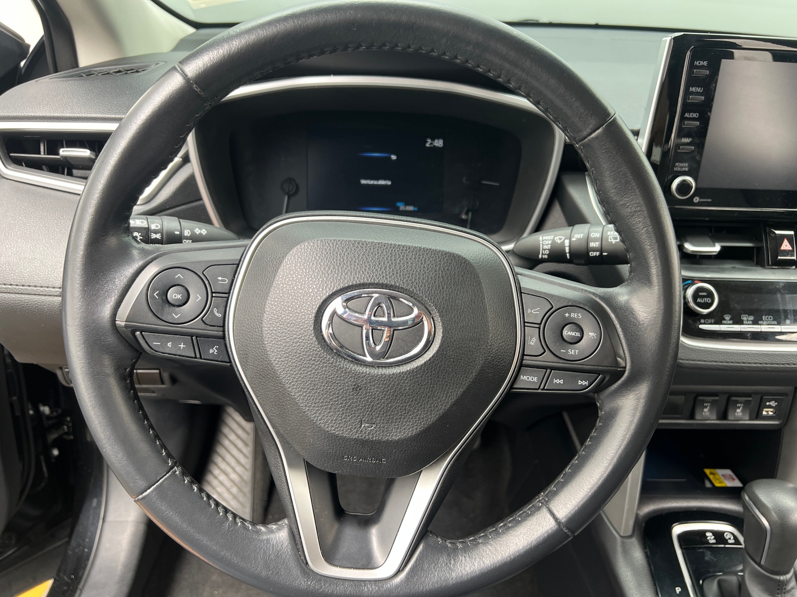 Thumbnail: 2022 Toyota Corolla Cross - 4