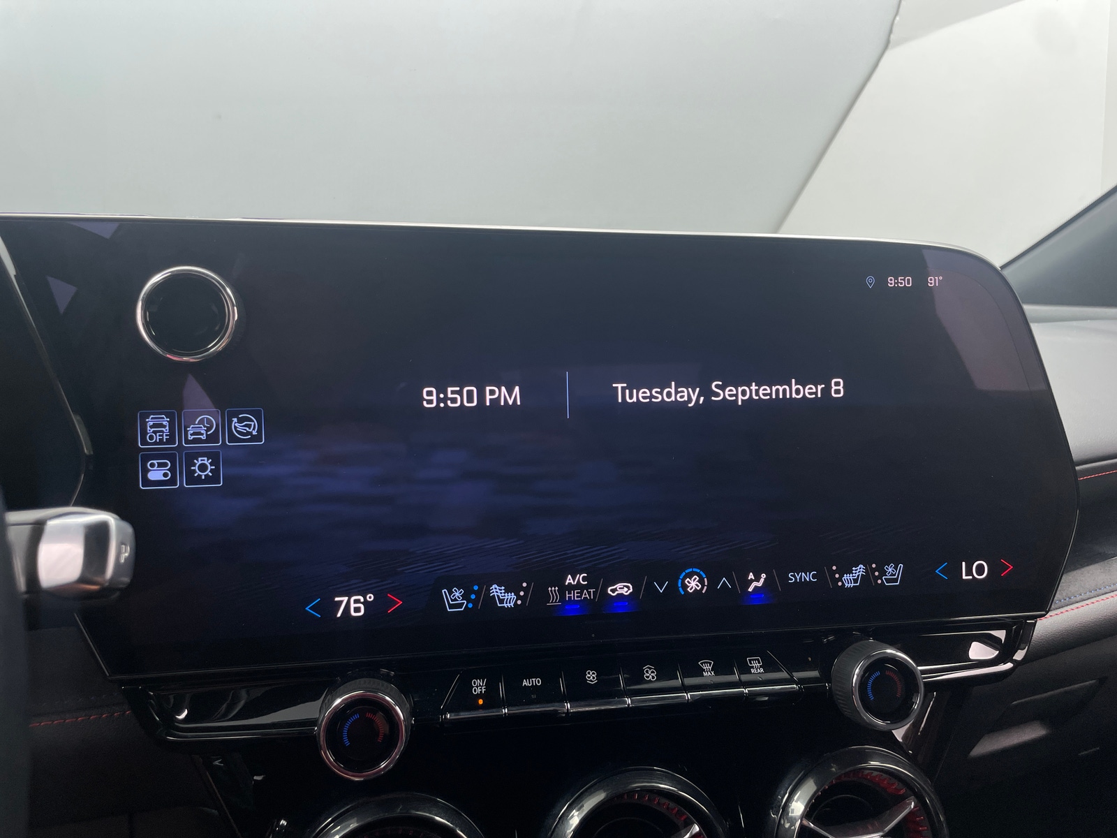 Thumbnail: 2024 Chevrolet Blazer EV - 3