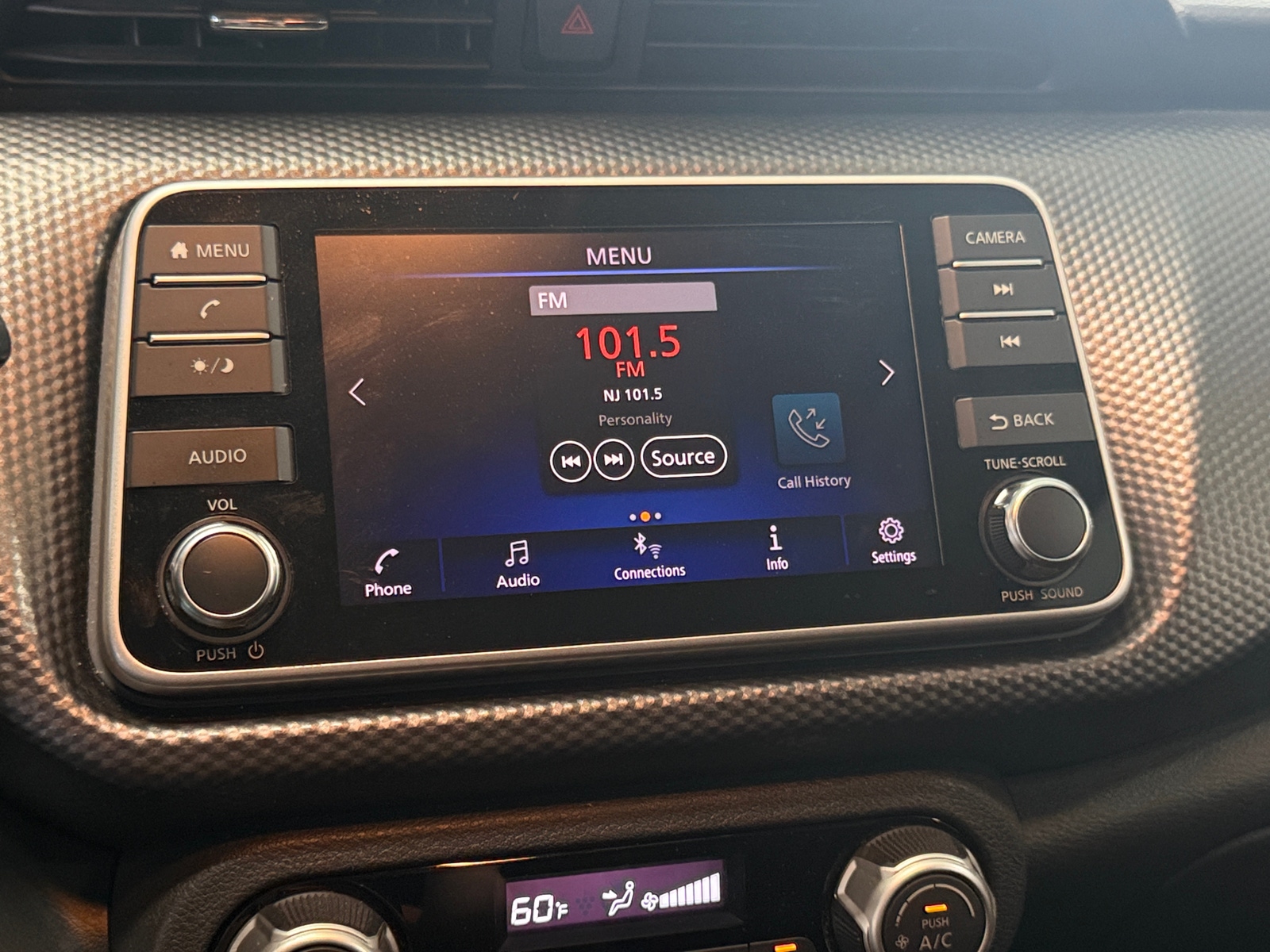 Thumbnail: 2018 Nissan Kicks - 4