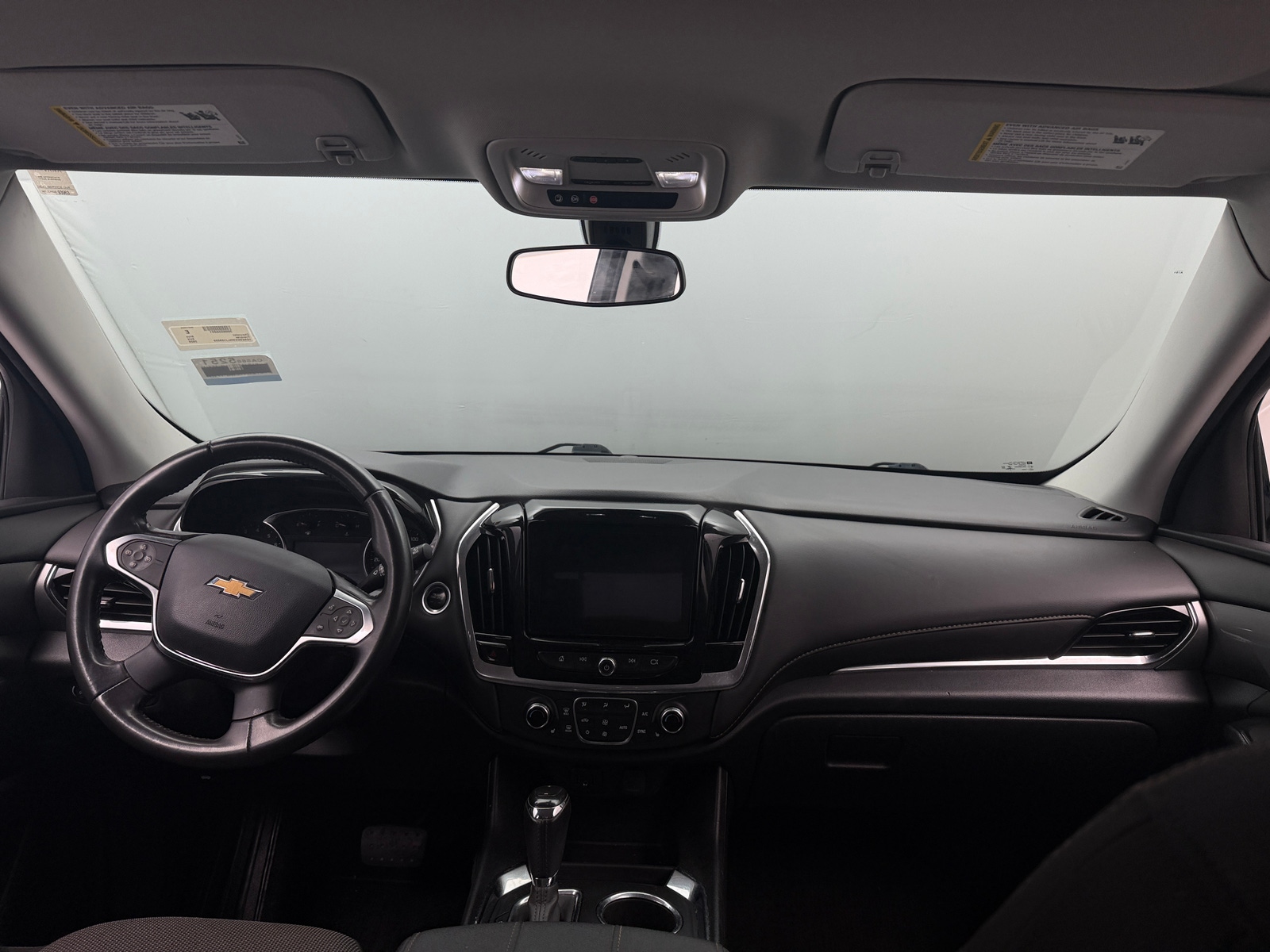 Thumbnail: 2020 Chevrolet Traverse - 3