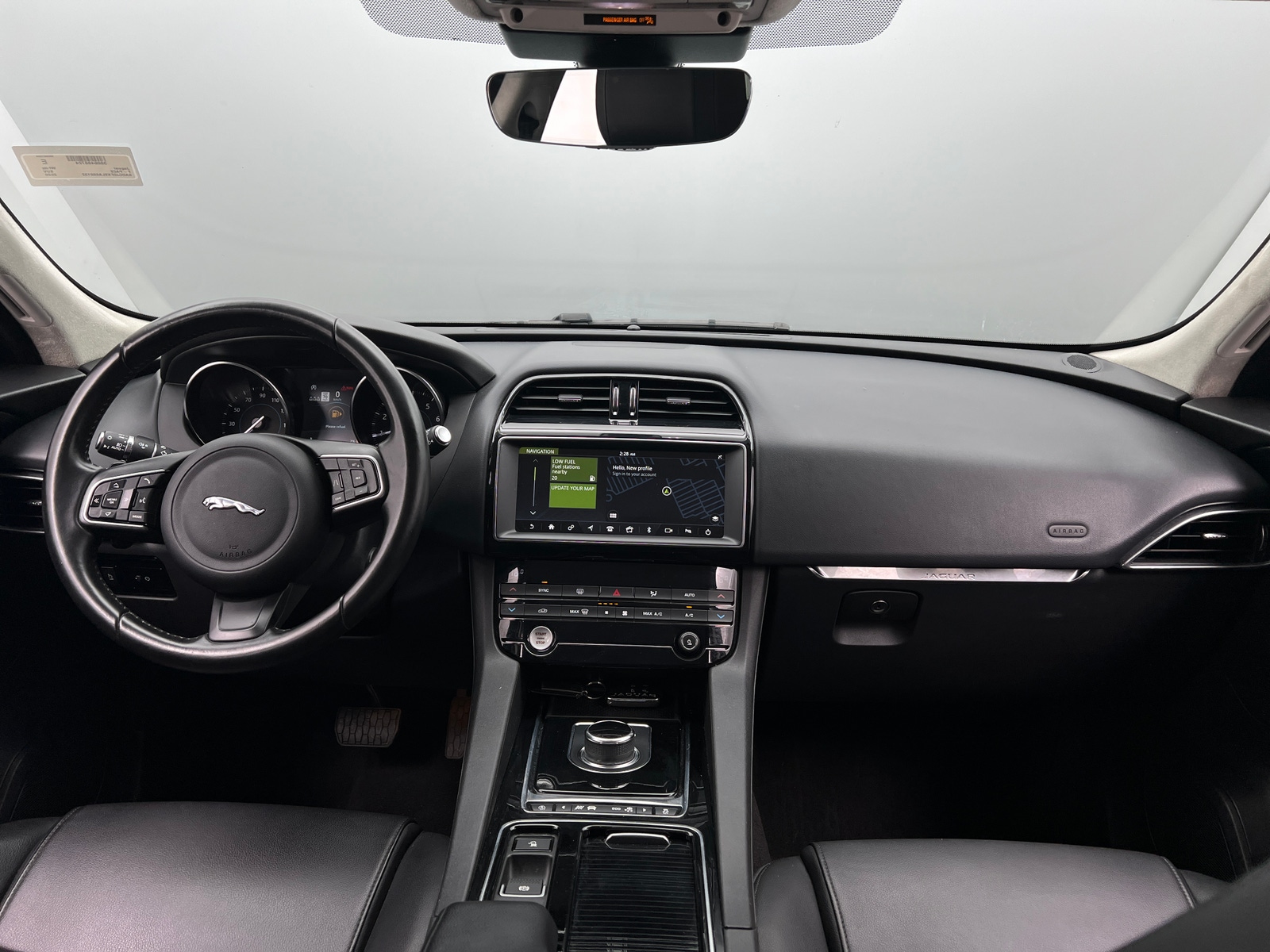 Thumbnail: 2020 Jaguar F-Pace - 2