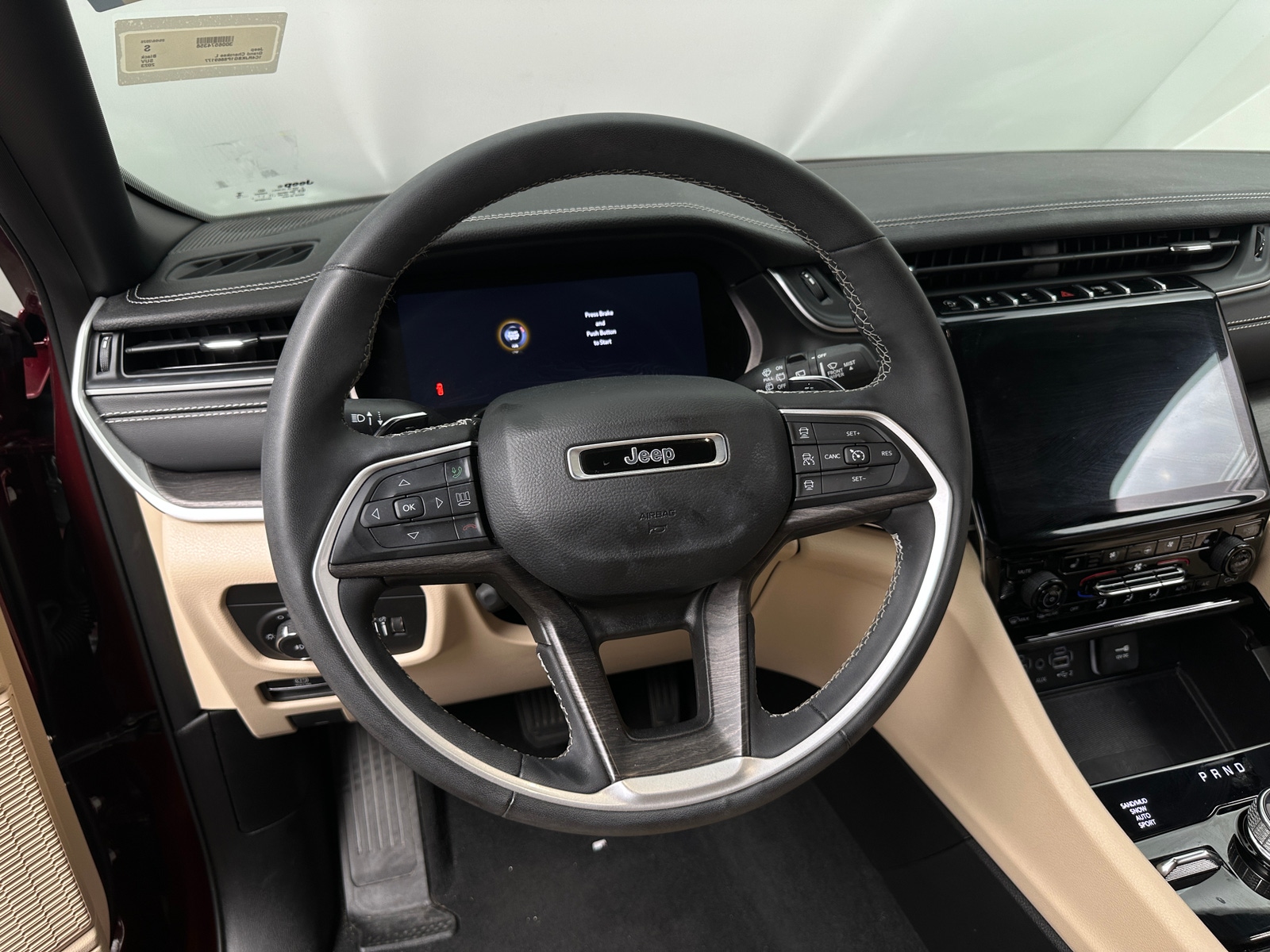 Thumbnail: 2023 Jeep Grand Cherokee L - 4