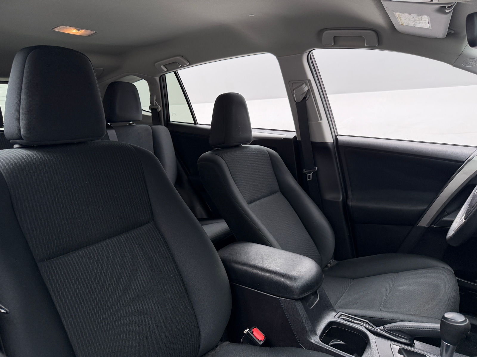 Thumbnail: 2018 Toyota RAV4 - 2