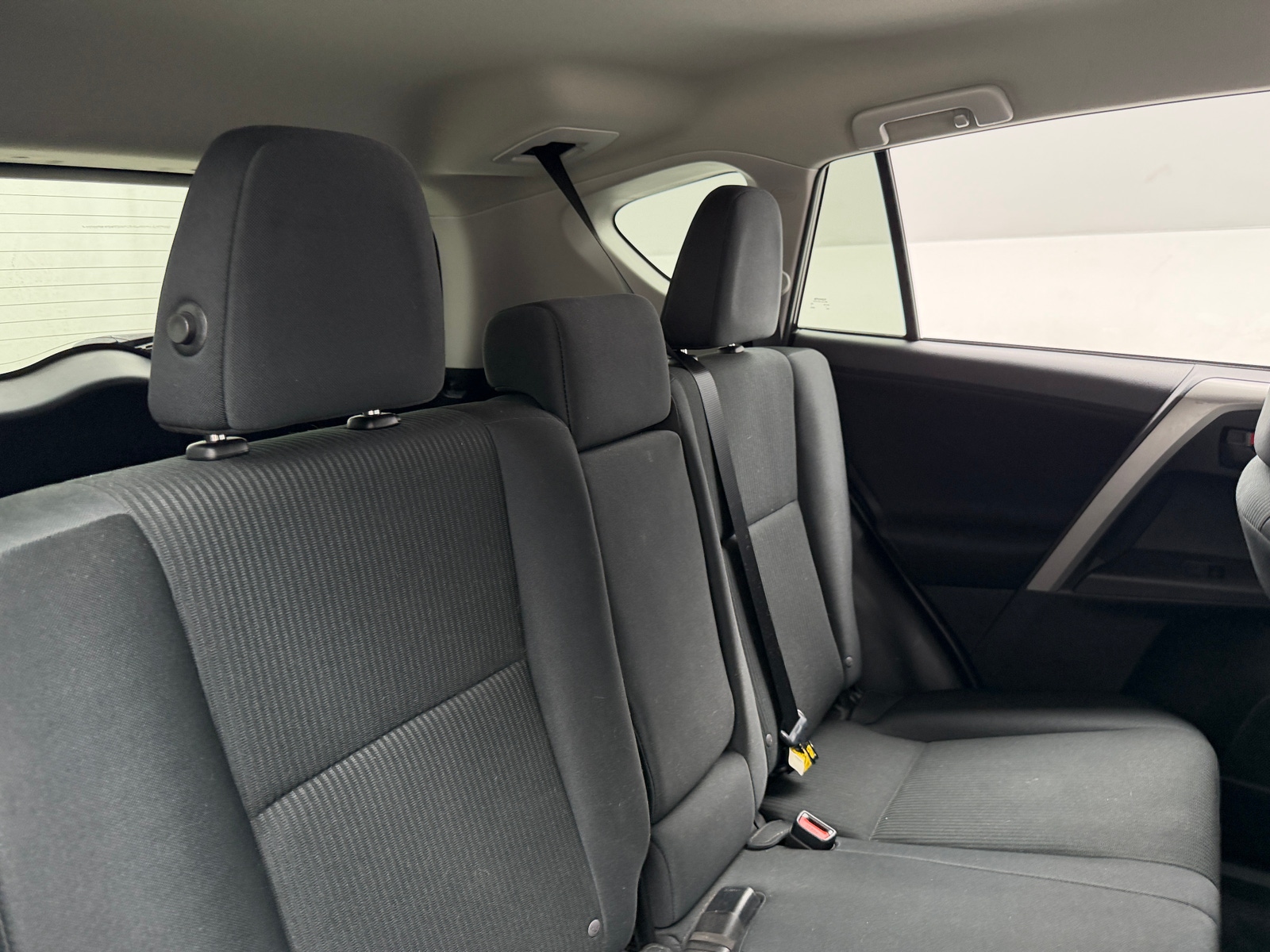 Thumbnail: 2018 Toyota RAV4 - 6