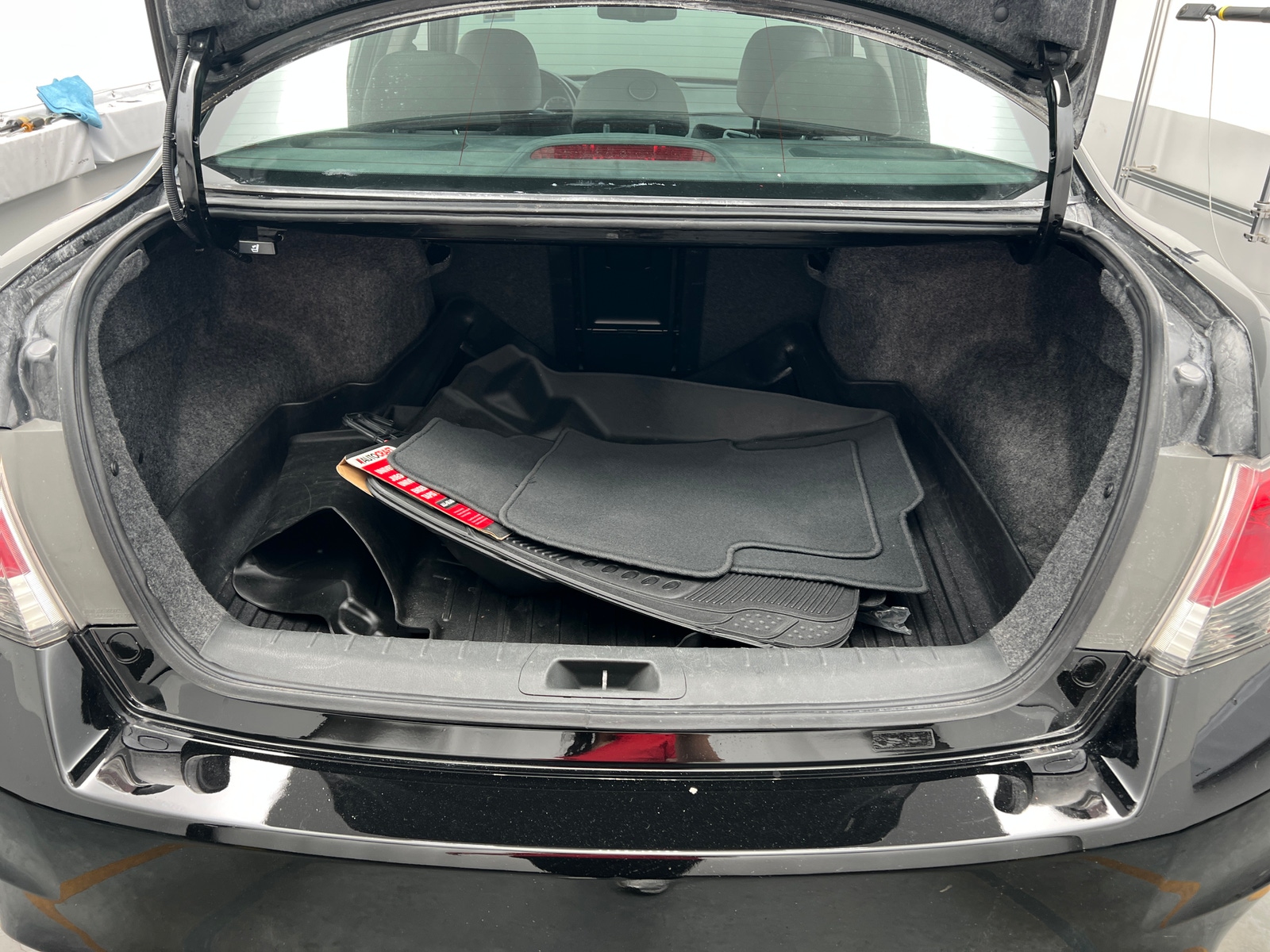 Thumbnail: 2010 Honda Accord - 6