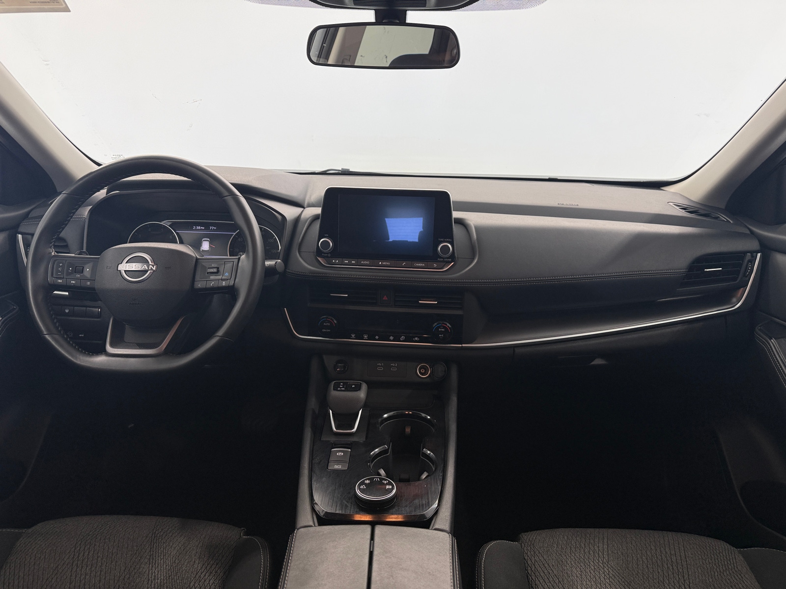 Thumbnail: 2025 Nissan Rogue - 3