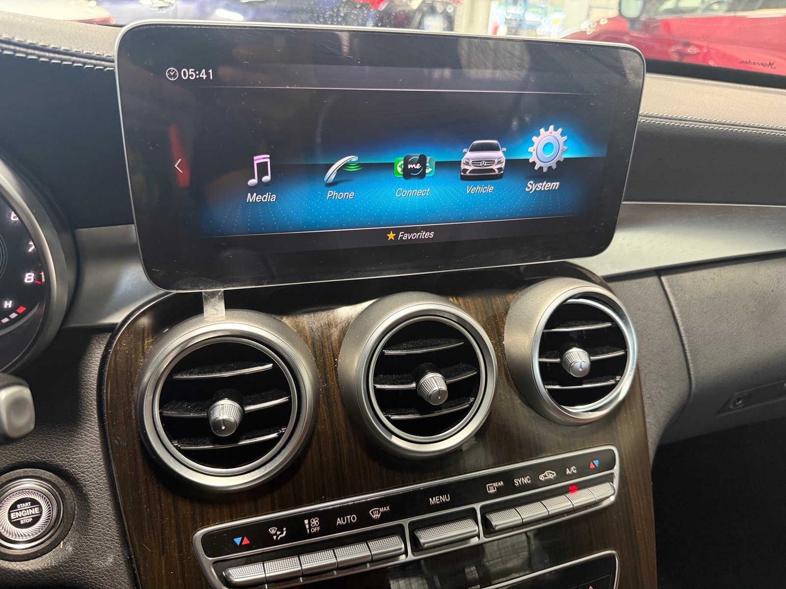 Thumbnail: 2019 Mercedes-Benz C-Class - 3