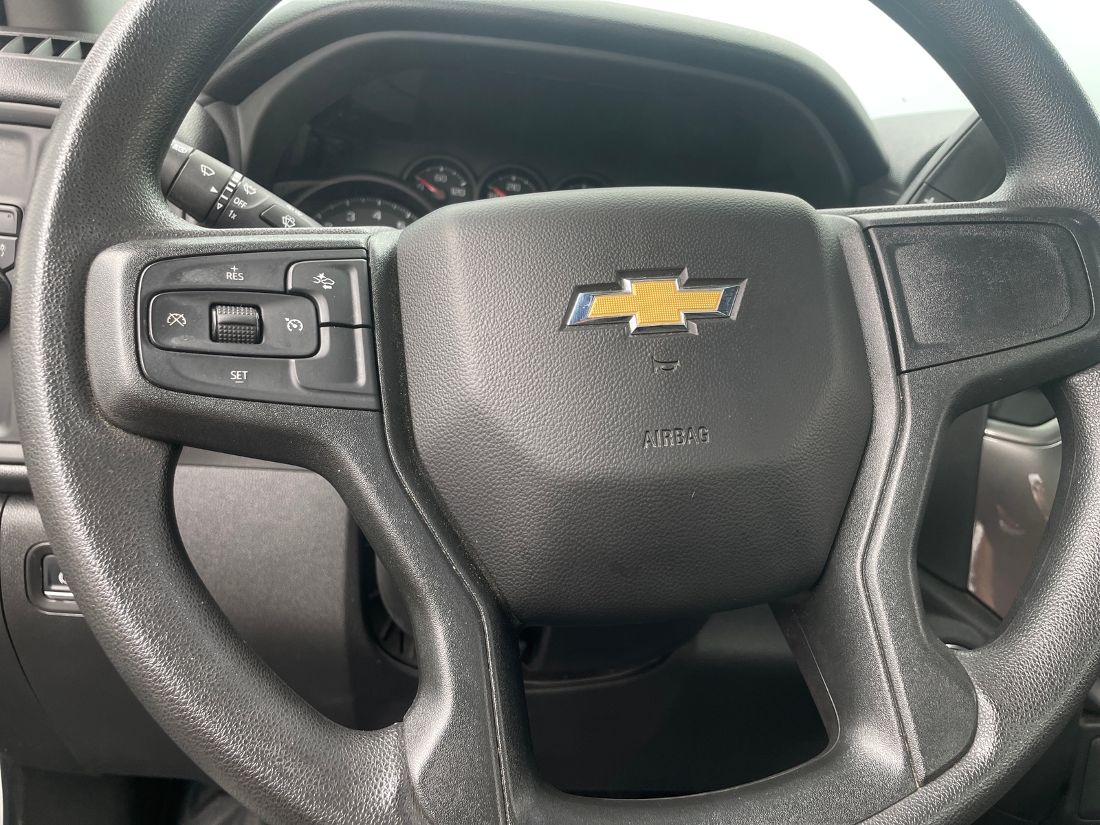 Thumbnail: 2025 Chevrolet Silverado 1500 - 5