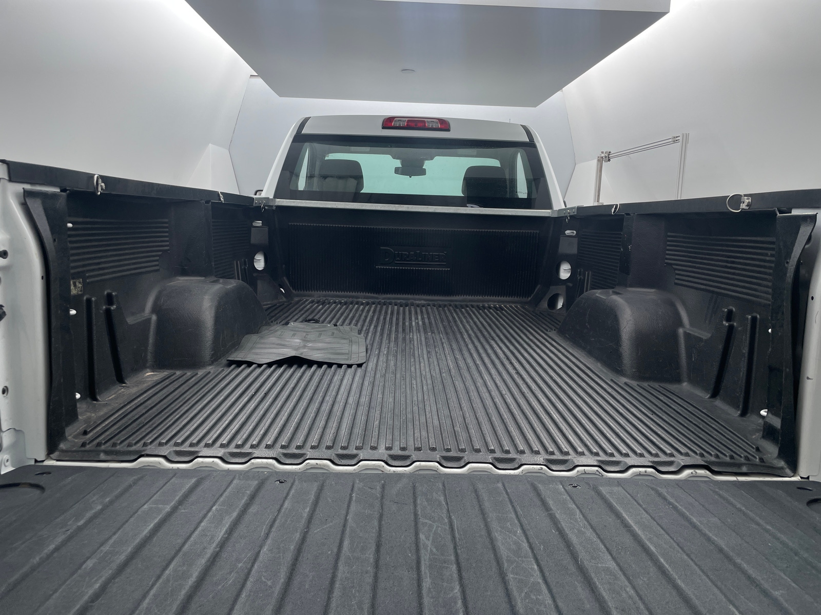 Thumbnail: 2025 Chevrolet Silverado 1500 - 6