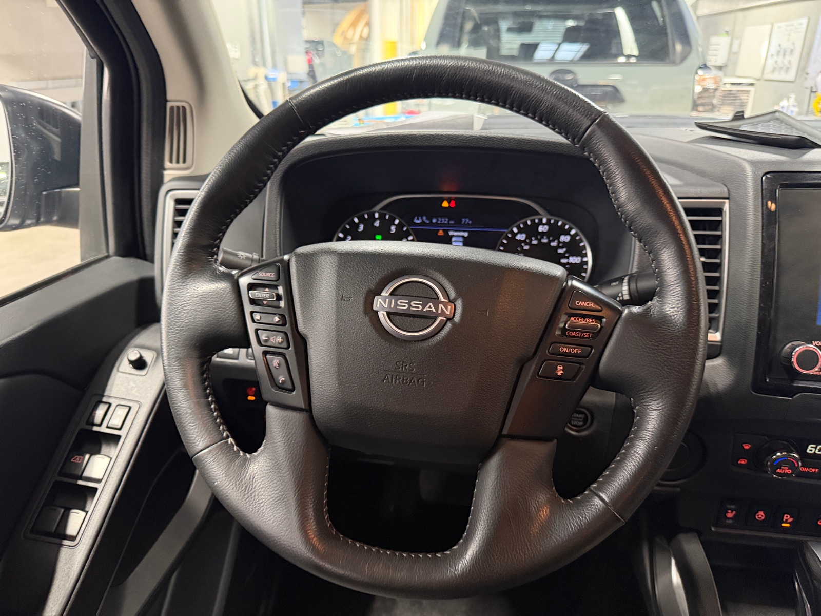 Thumbnail: 2023 Nissan Frontier - 5