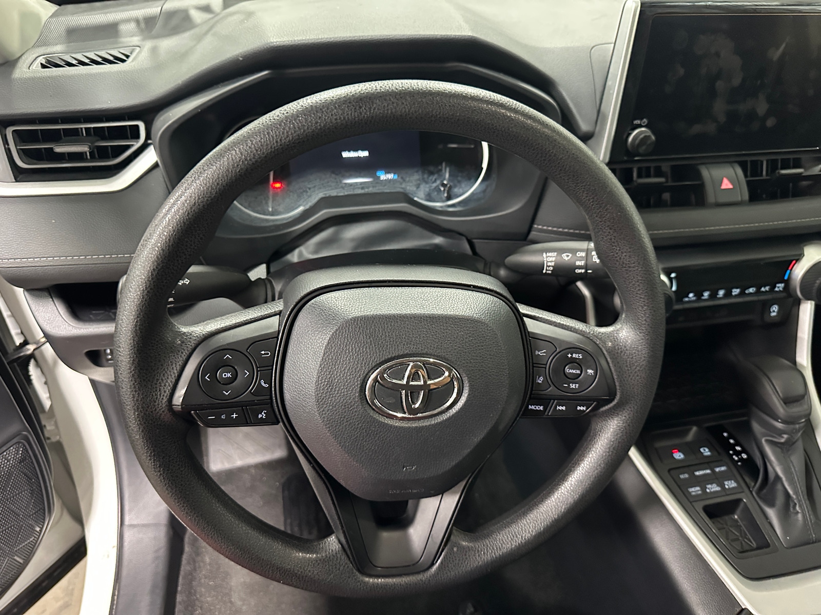 Thumbnail: 2025 Toyota RAV4 - 5