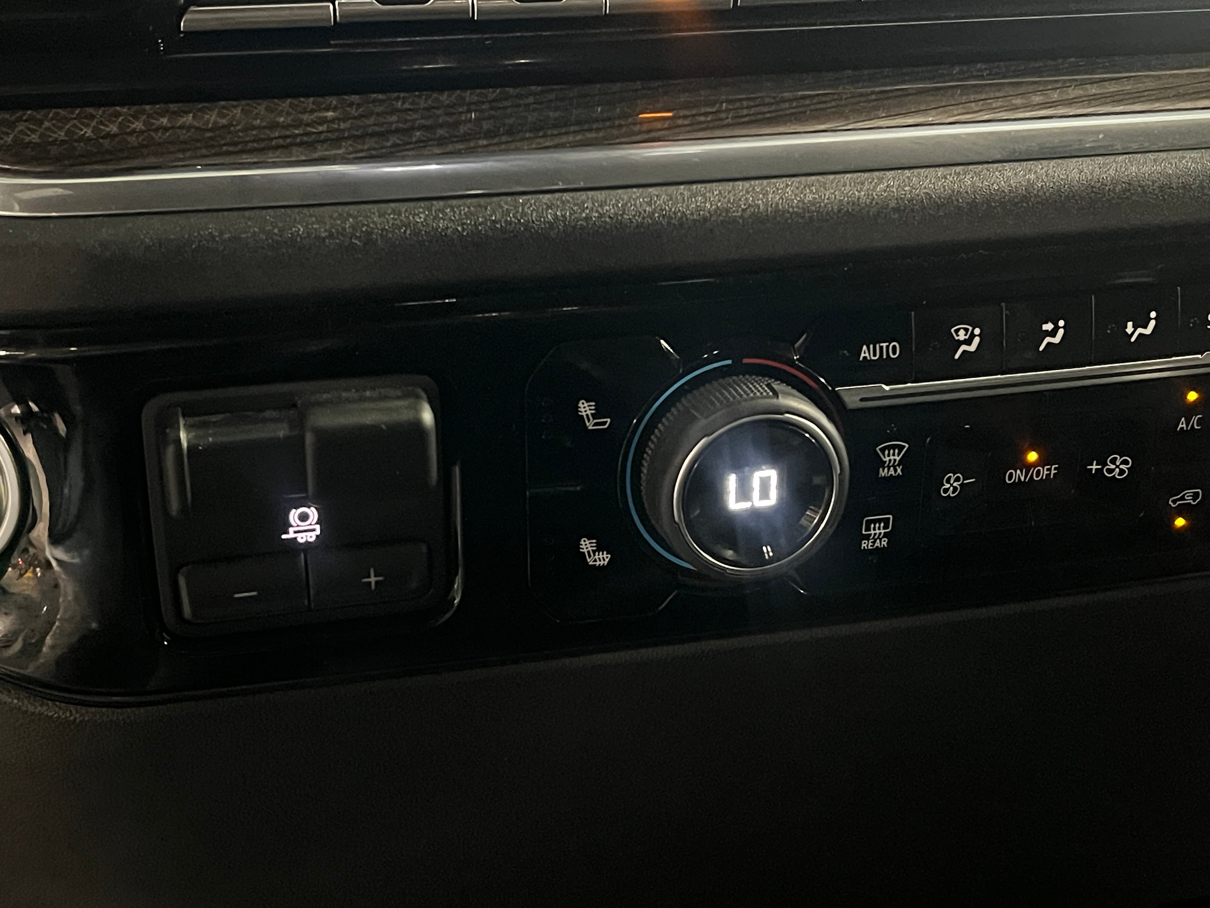 2023 Chevrolet Silverado 1500 LT - Photo 15