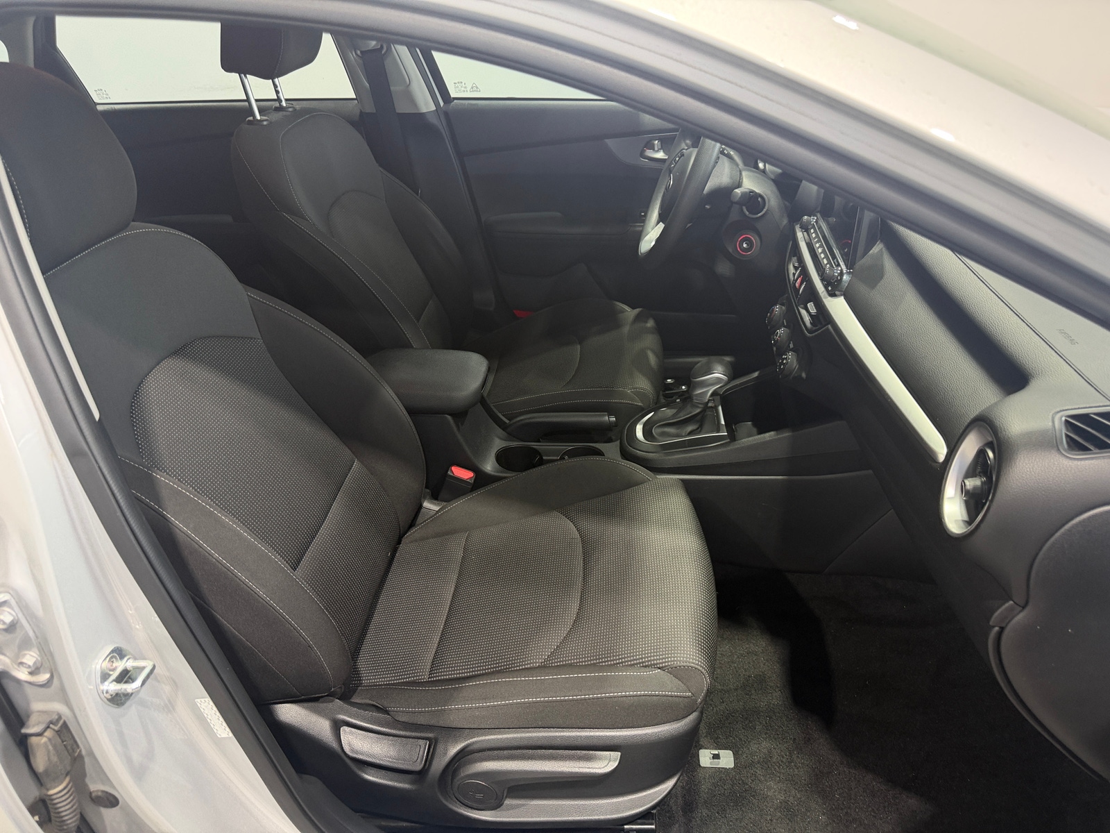 Thumbnail: 2020 Kia Forte - 2