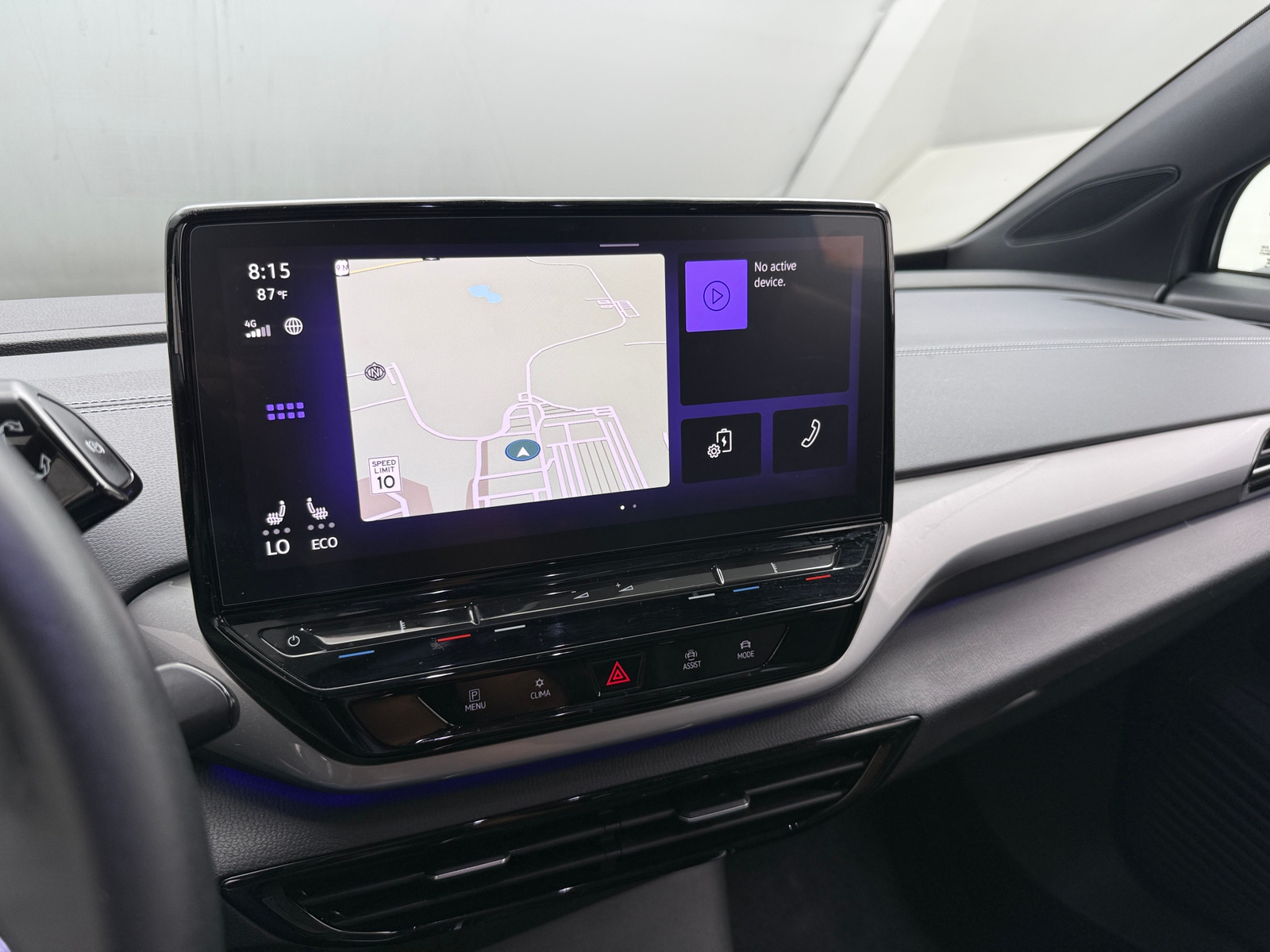 Thumbnail: 2024 Volkswagen ID.4 - 3