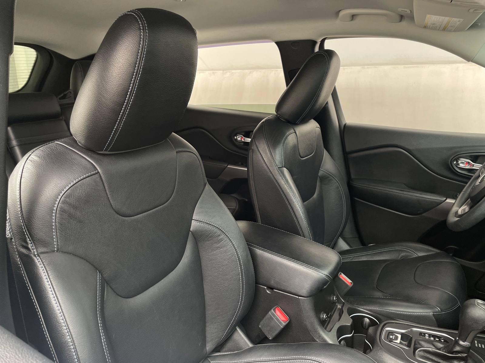 Thumbnail: 2019 Jeep Cherokee - 2