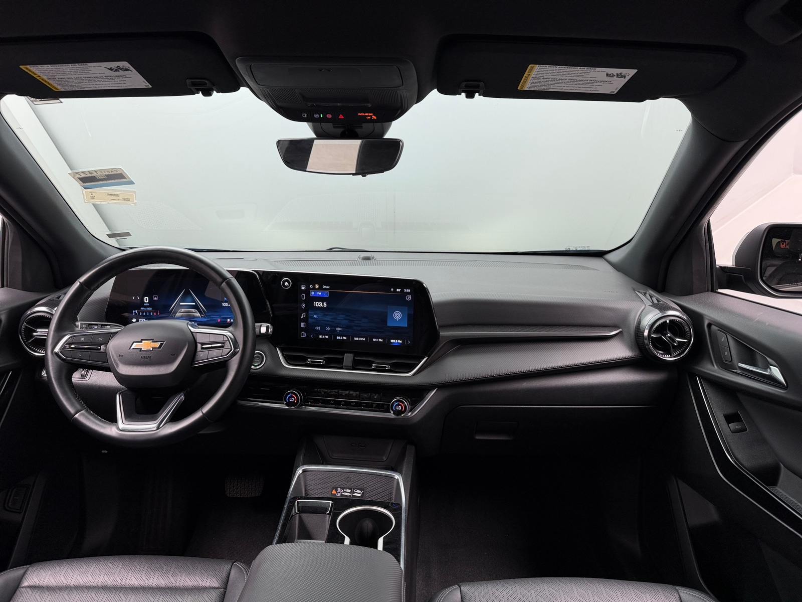 Thumbnail: 2025 Chevrolet Equinox - 2