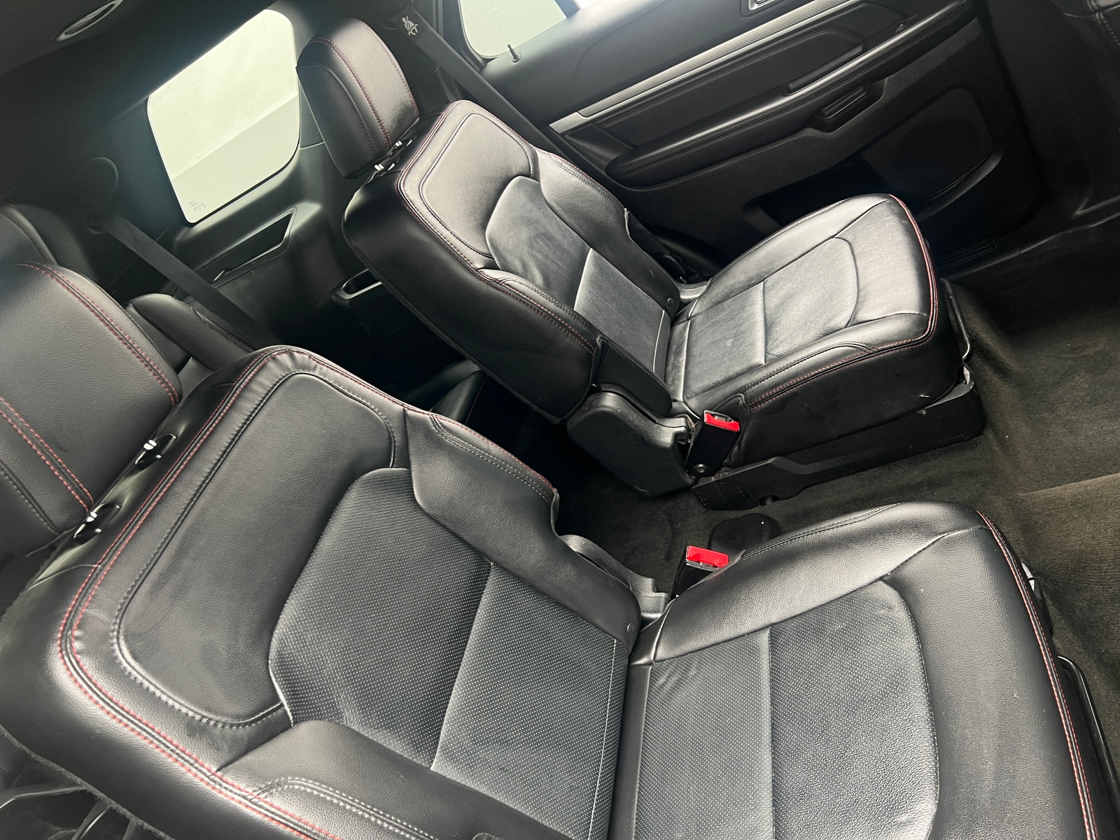 Thumbnail: 2017 Ford Explorer - 5