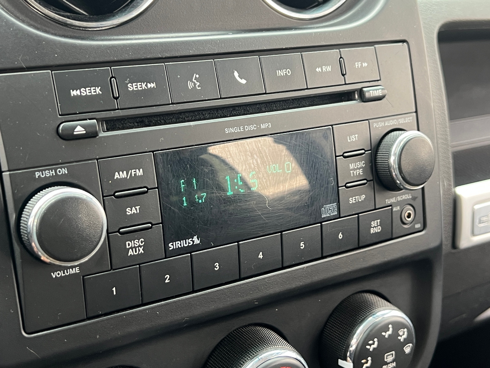 Thumbnail: 2016 Jeep Compass - 4