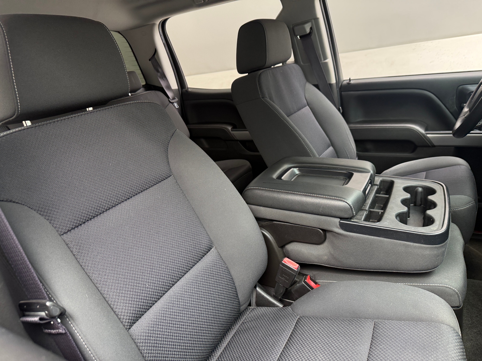 Thumbnail: 2017 Chevrolet Silverado 1500 - 2