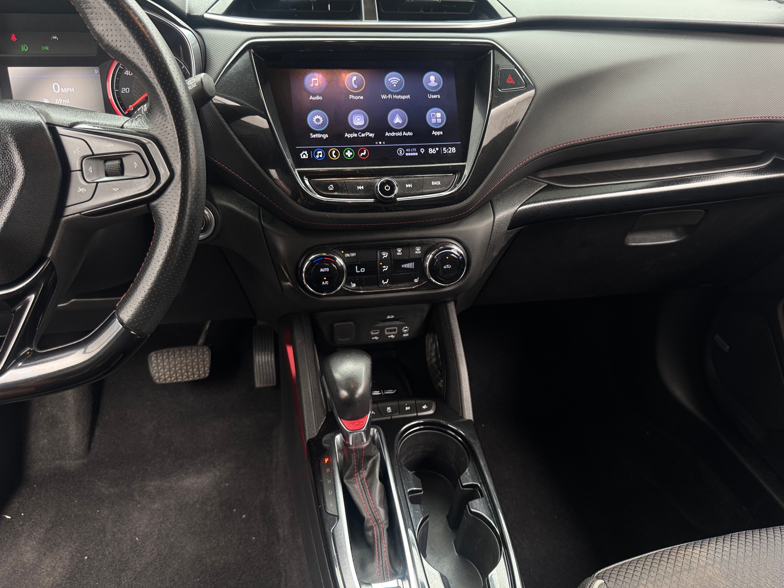 Thumbnail: 2021 Chevrolet TrailBlazer - 3