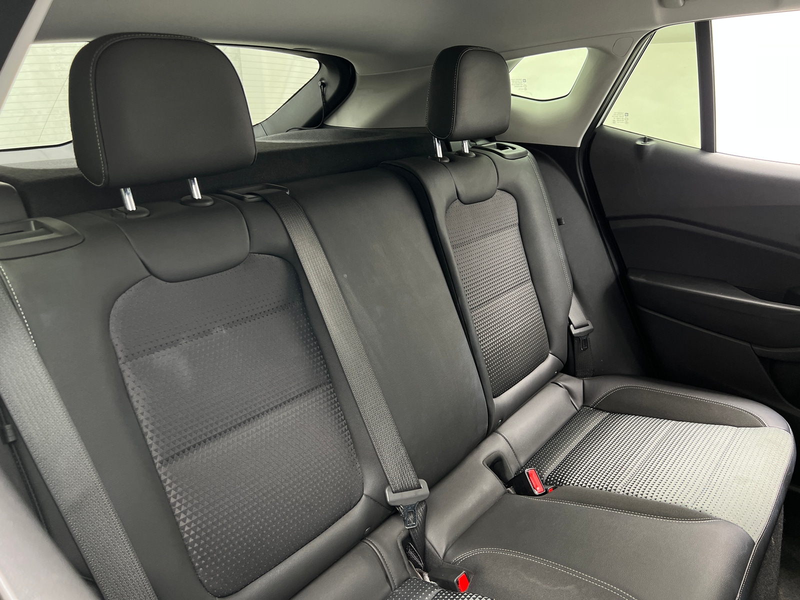 Thumbnail: 2025 Chevrolet Trax - 5
