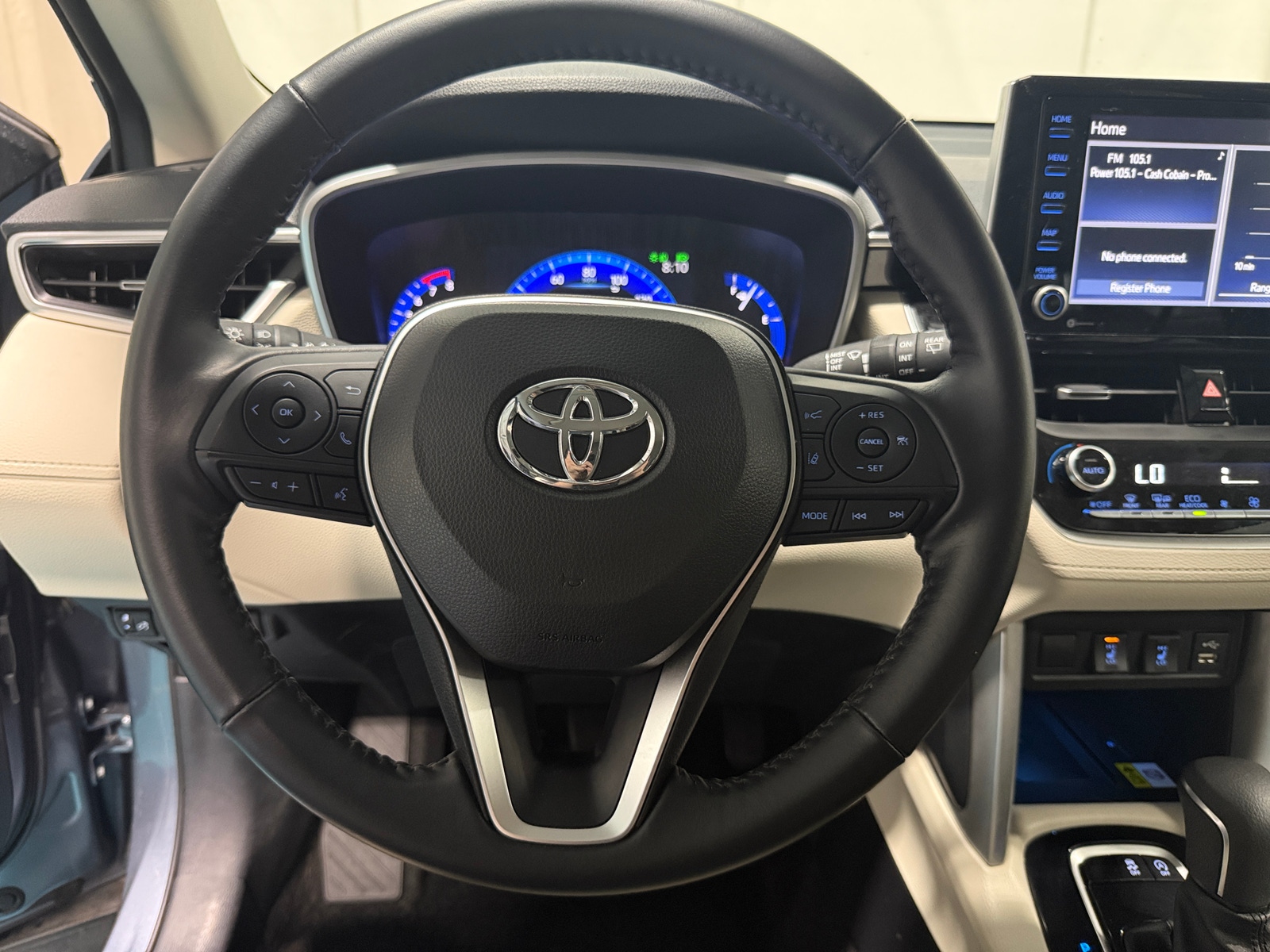 Thumbnail: 2022 Toyota Corolla Cross - 4