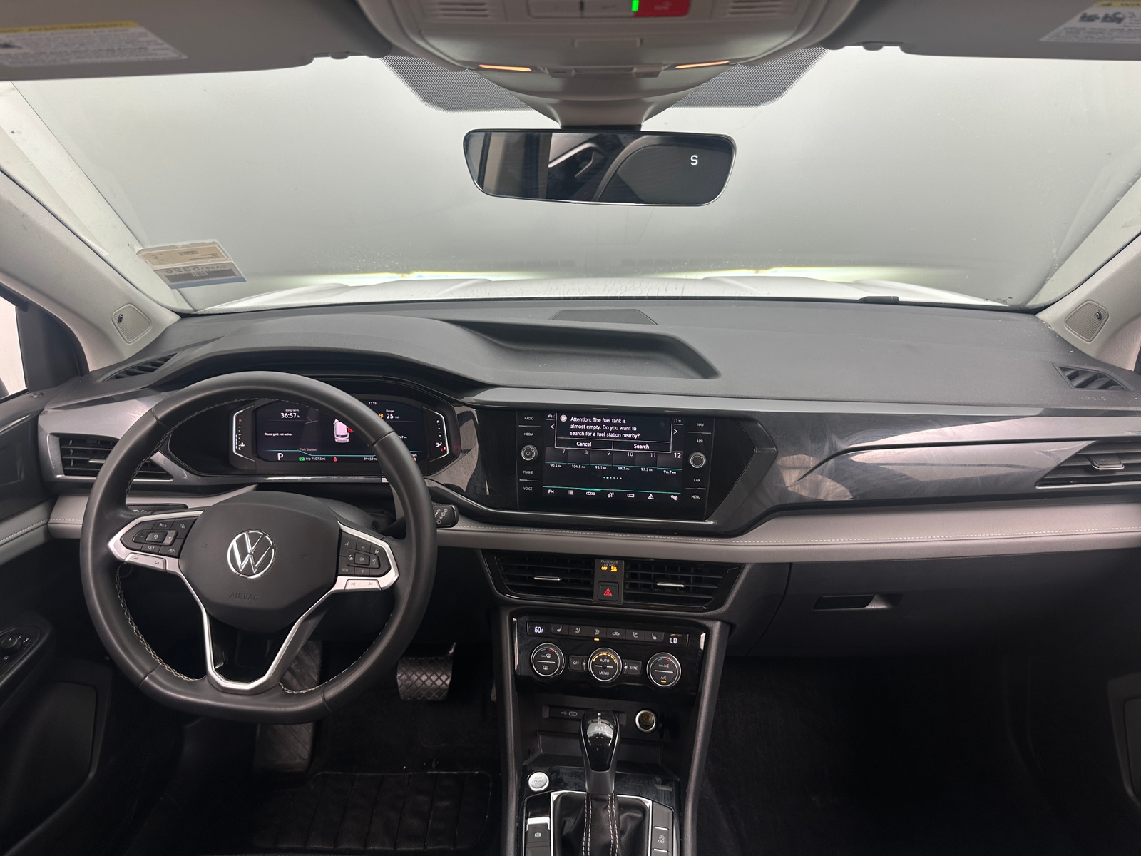 Thumbnail: 2022 Volkswagen Taos - 2