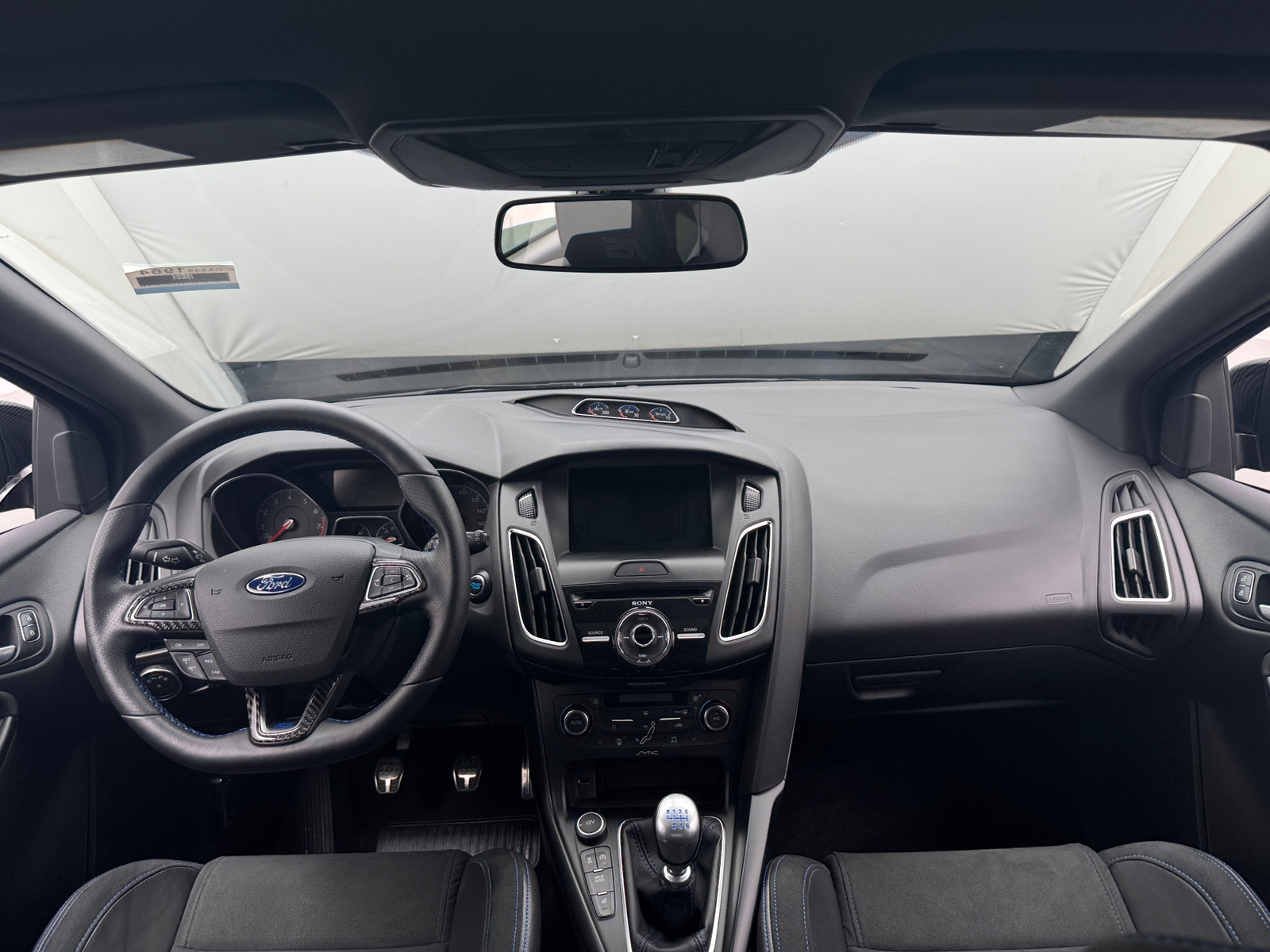 Thumbnail: 2016 Ford Focus - 3
