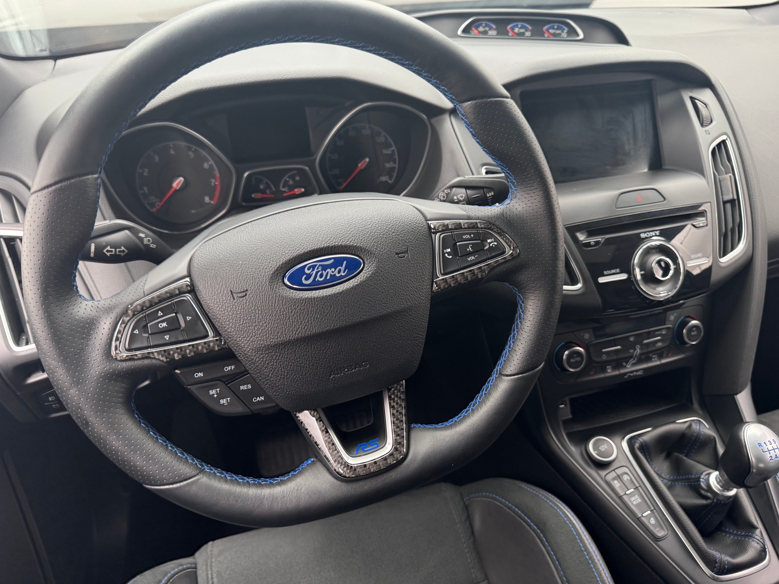 Thumbnail: 2016 Ford Focus - 5