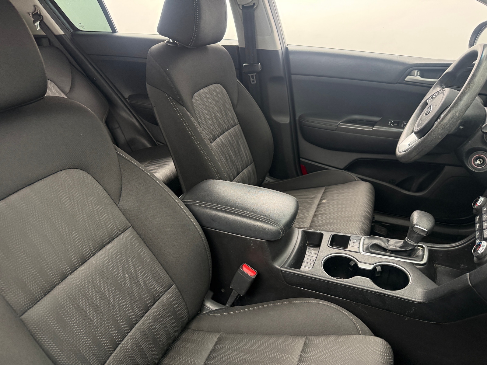 Thumbnail: 2020 Kia Sportage - 2