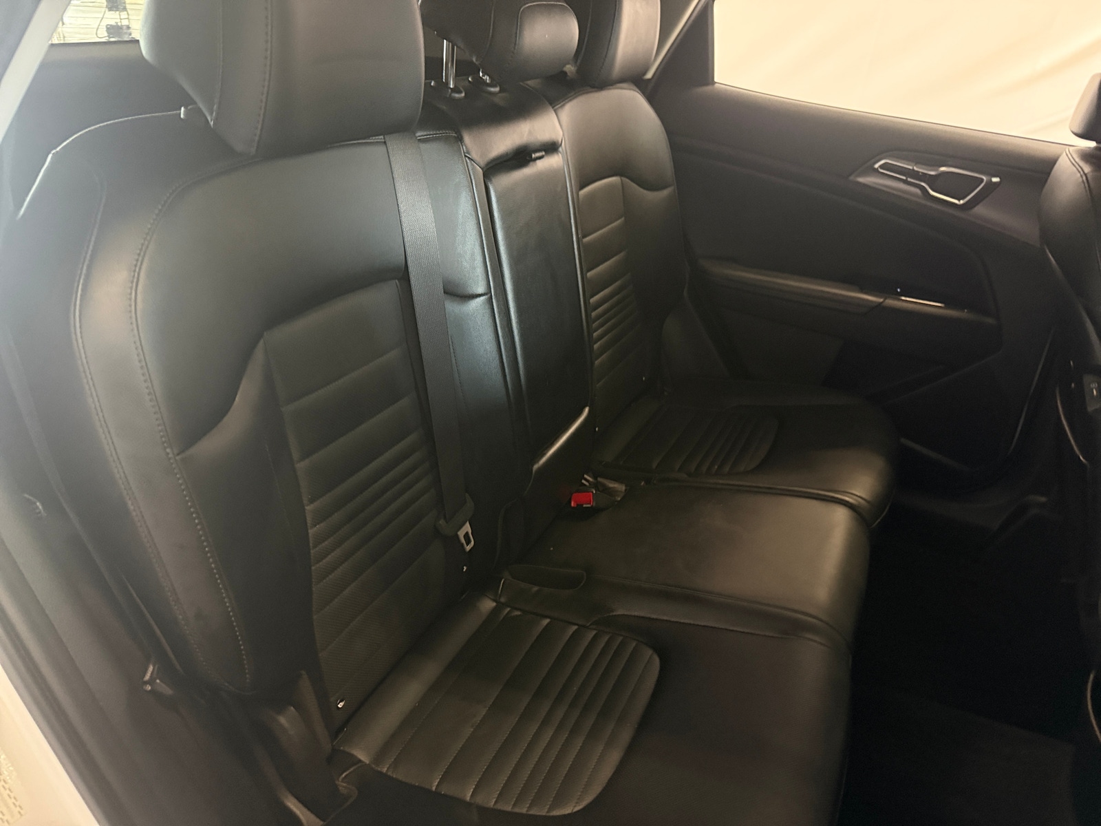 Thumbnail: 2023 Kia Sportage - 5