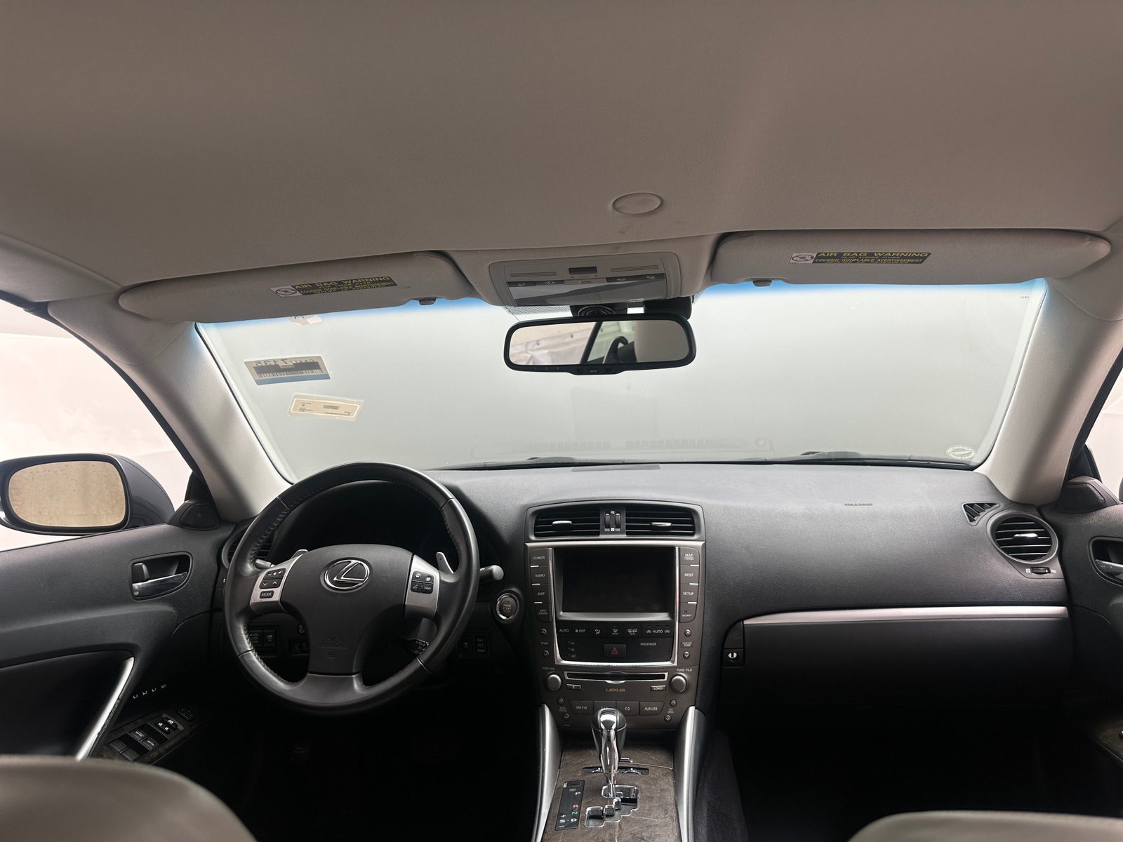 Thumbnail: 2011 Lexus IS - 2