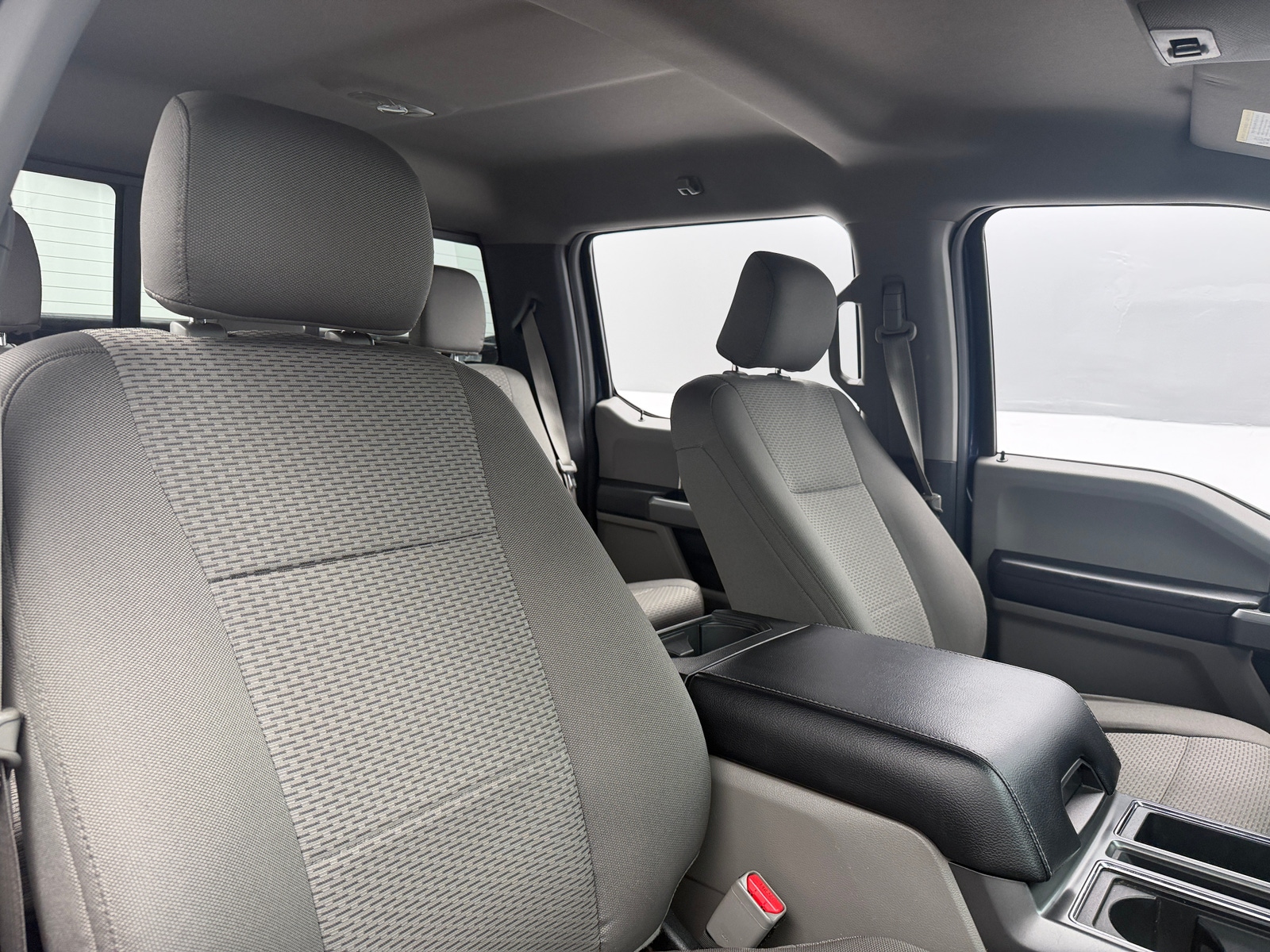 Thumbnail: 2016 Ford Econoline - 2