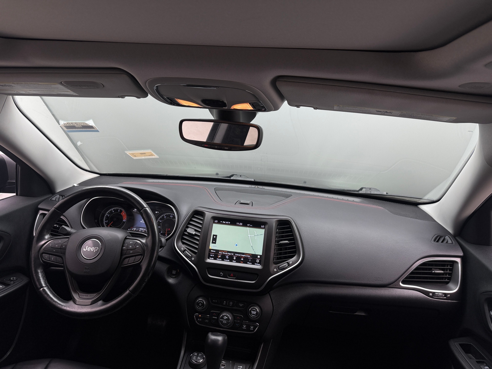 Thumbnail: 2020 Jeep Cherokee - 3