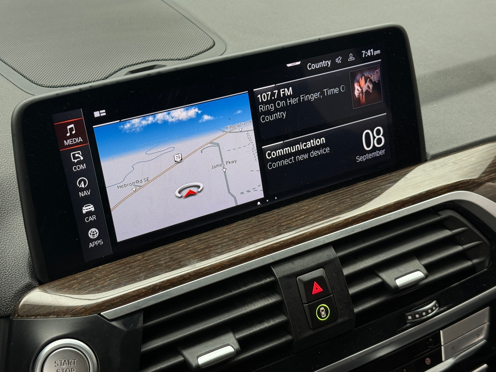 Thumbnail: 2021 BMW X3 - 3