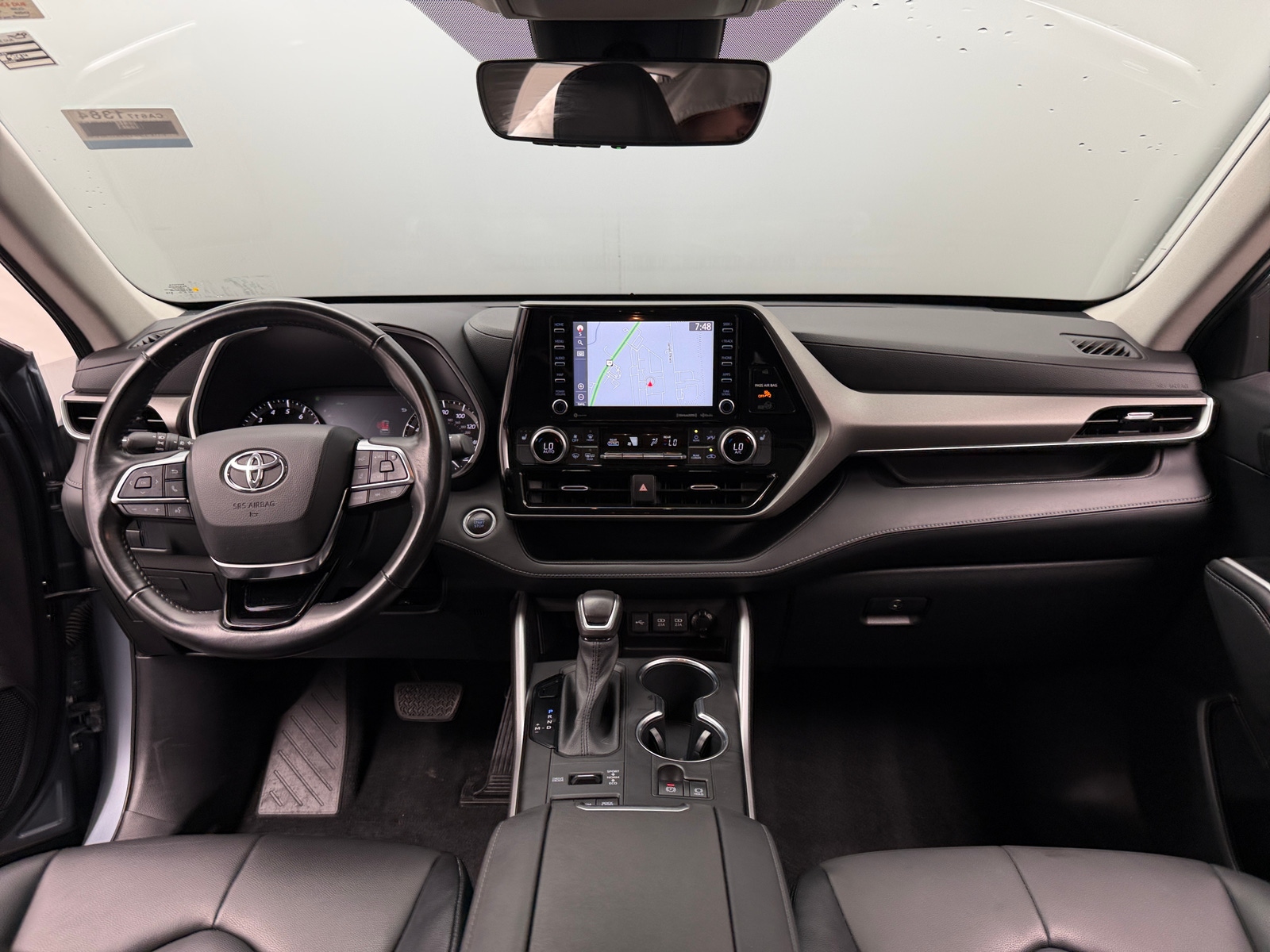 Thumbnail: 2021 Toyota Highlander - 2