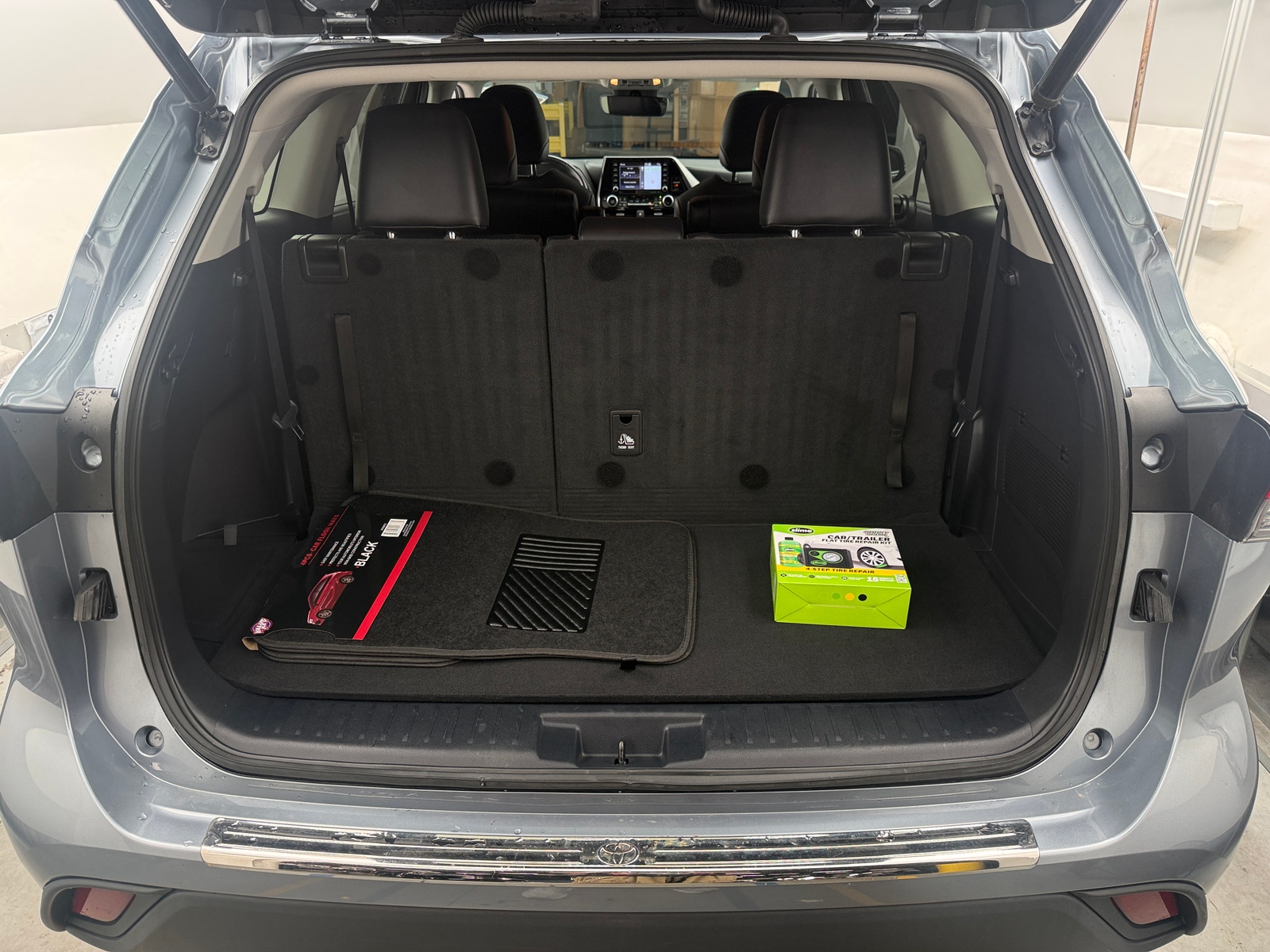 Thumbnail: 2021 Toyota Highlander - 6