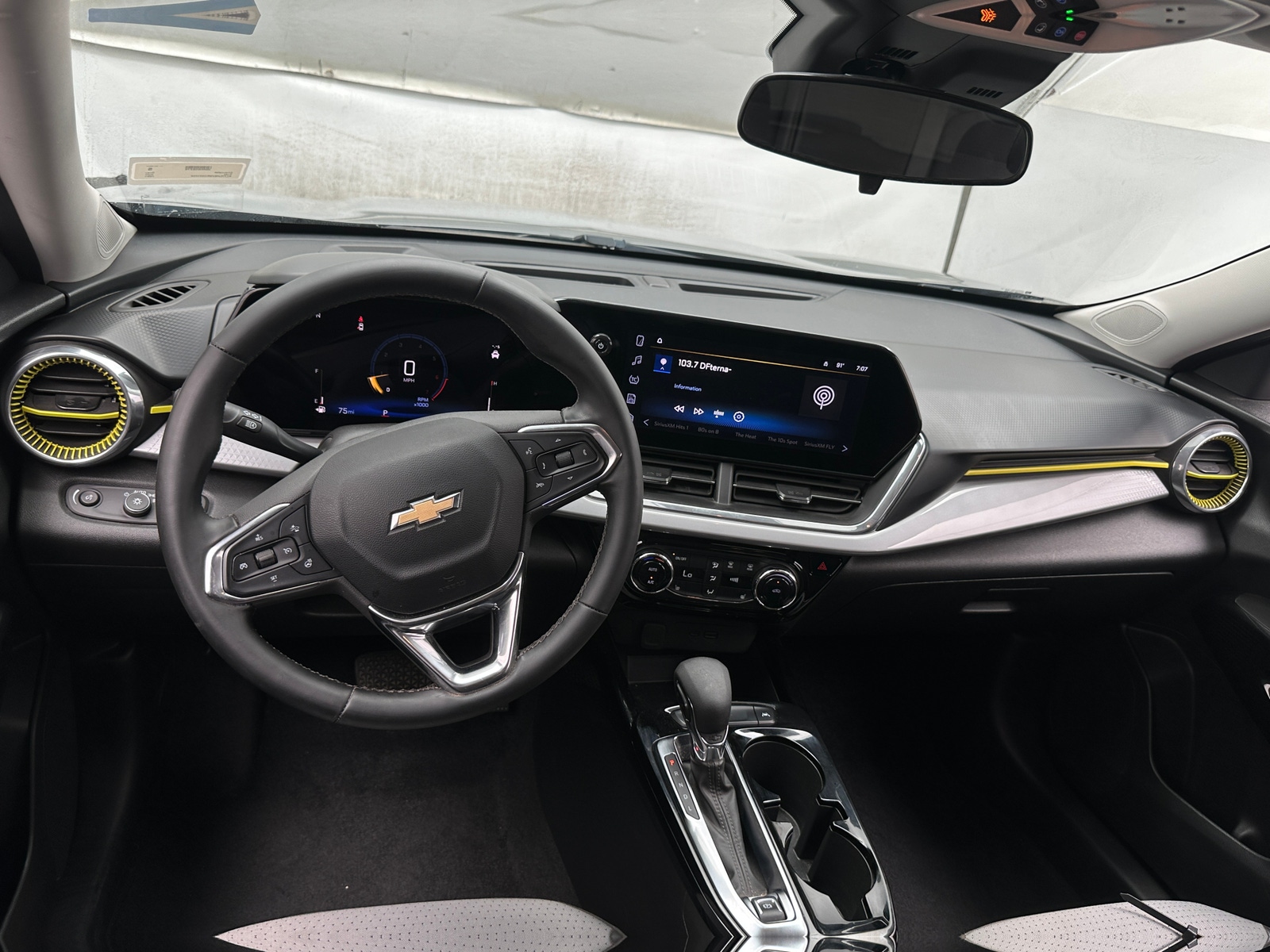 Thumbnail: 2024 Chevrolet Trax - 2