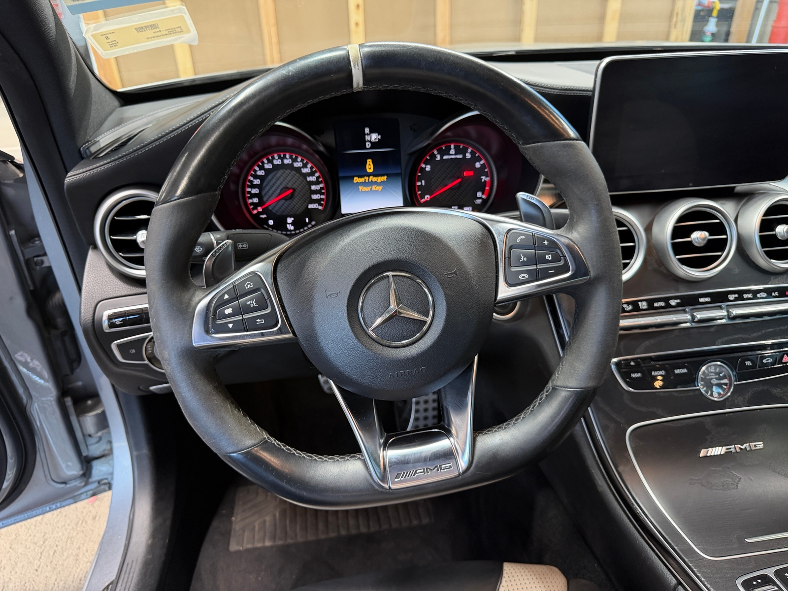 Thumbnail: 2015 Mercedes-Benz C-Class - 4