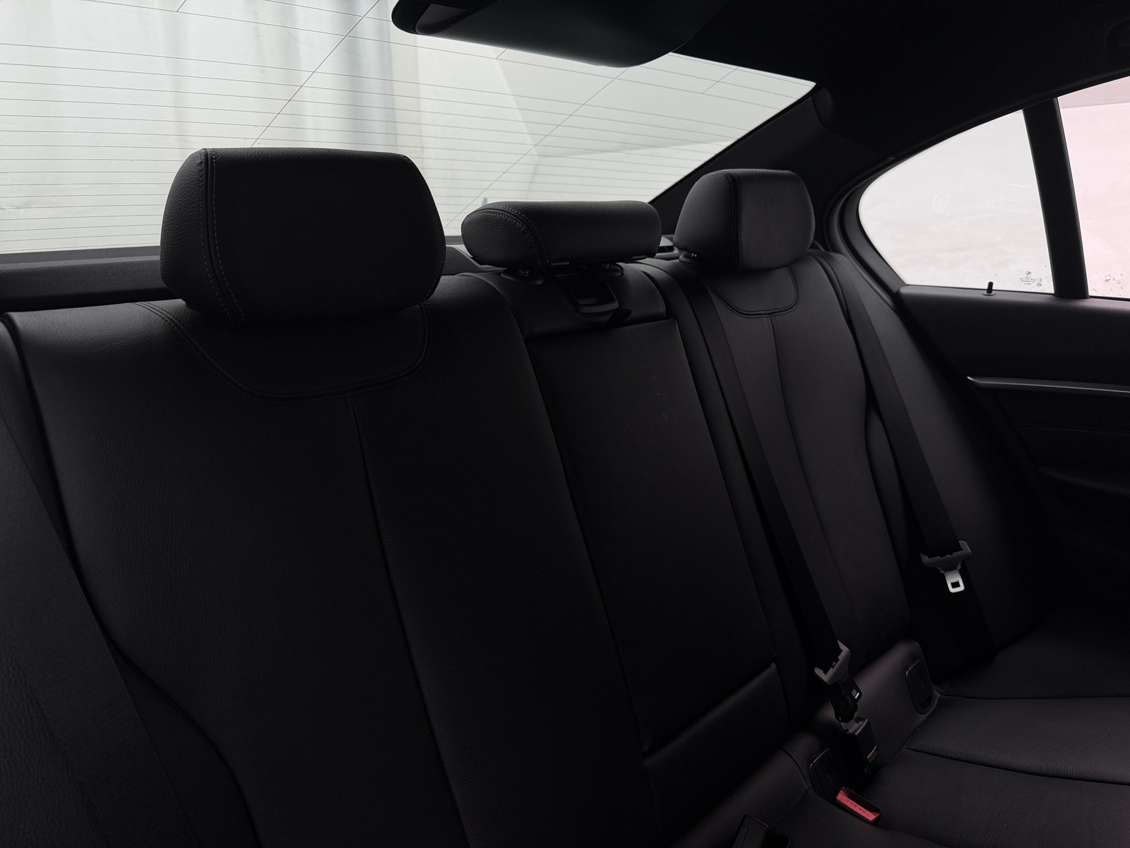 Thumbnail: 2016 BMW 3 Series - 5
