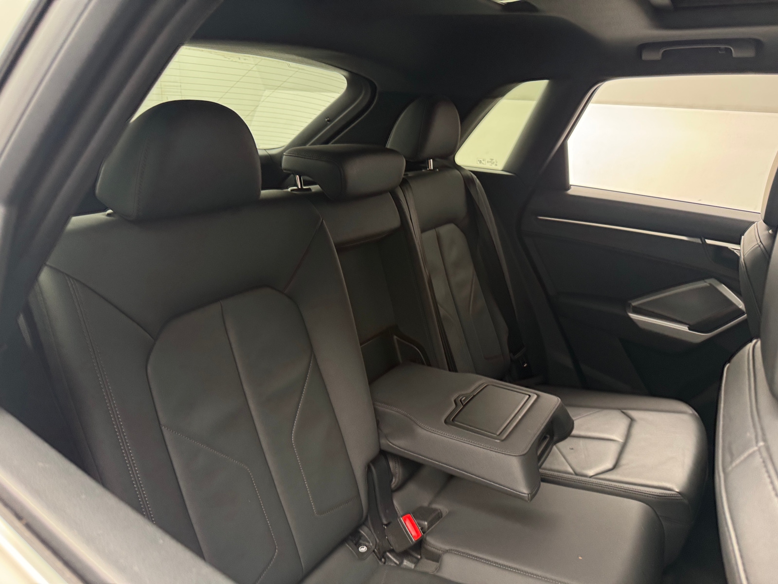 Thumbnail: 2024 Audi Q3 - 6