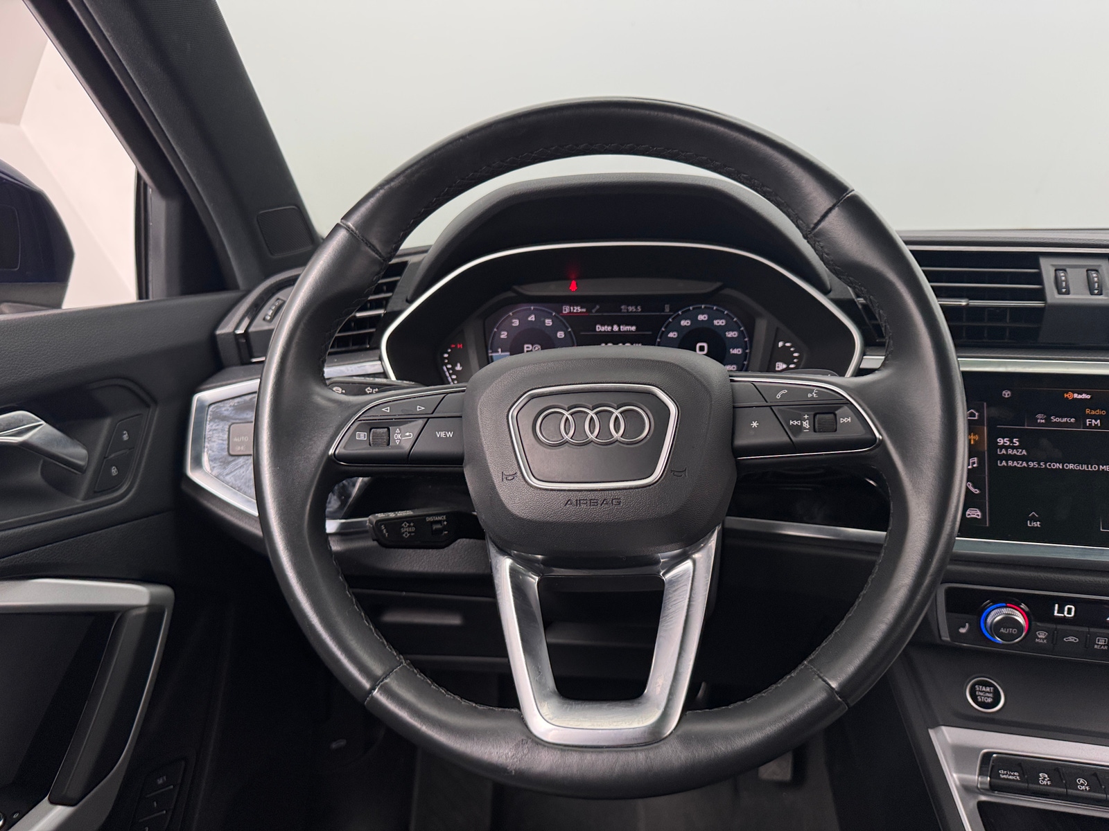 Thumbnail: 2024 Audi Q3 - 5