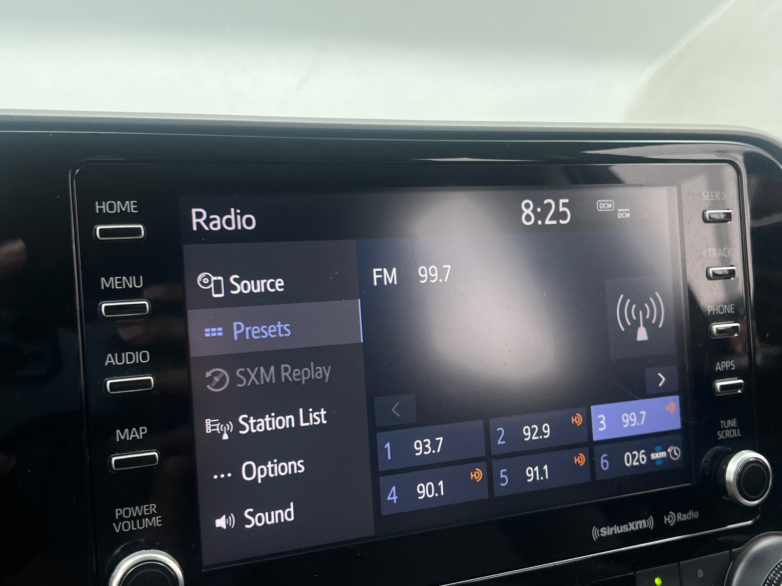 Thumbnail: 2020 Toyota Highlander - 4