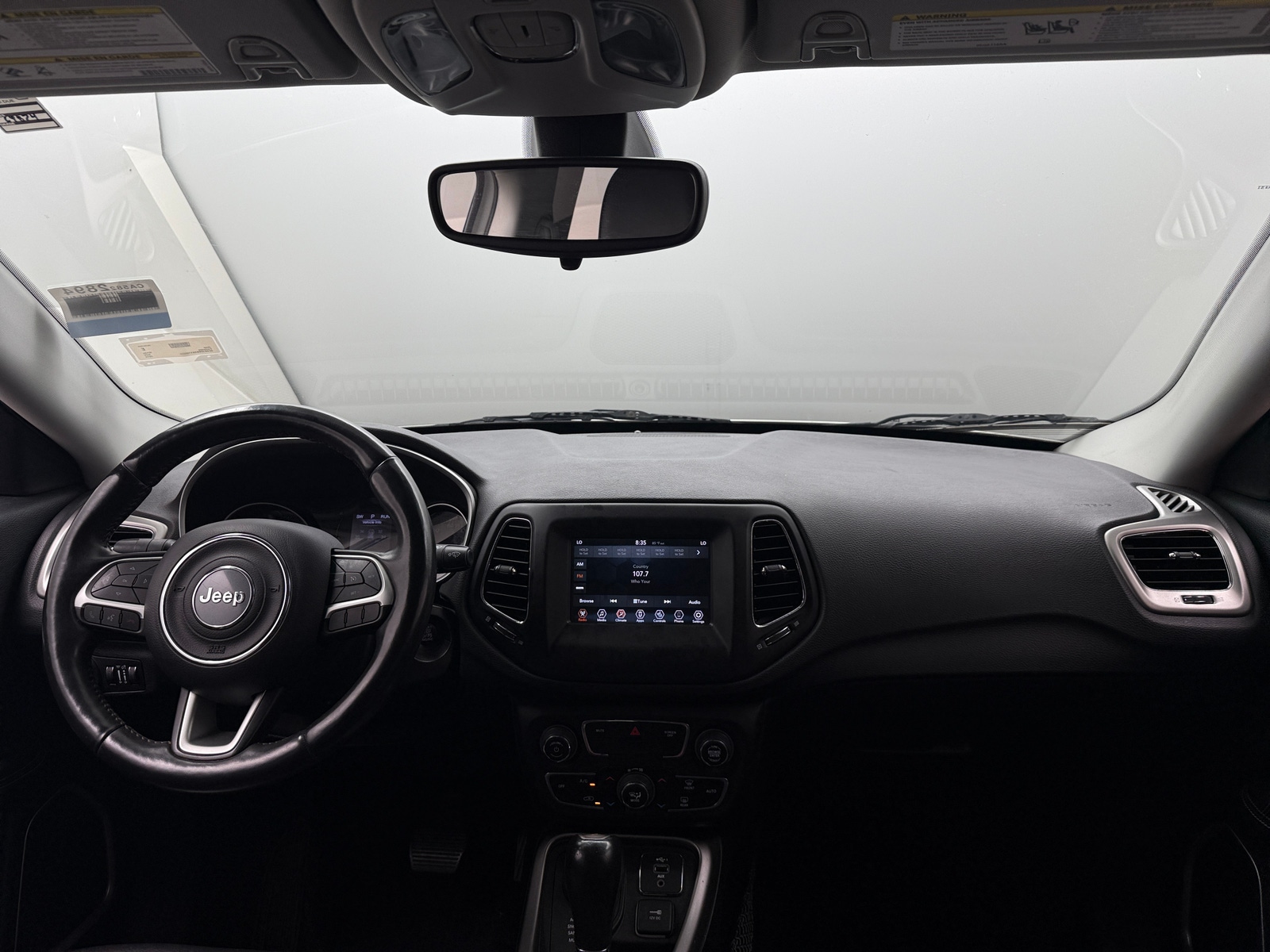 Thumbnail: 2019 Jeep Compass - 3