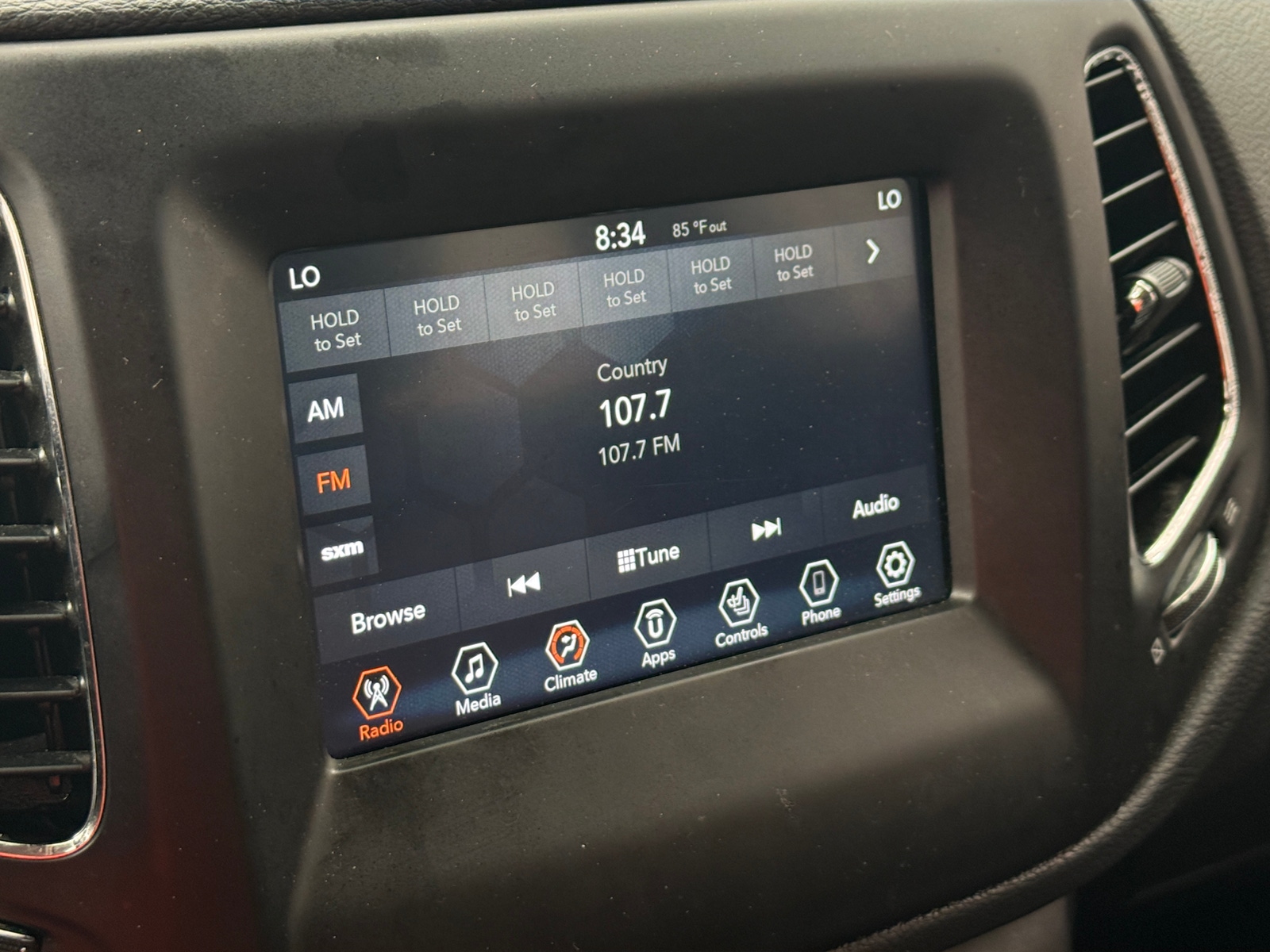 Thumbnail: 2019 Jeep Compass - 4